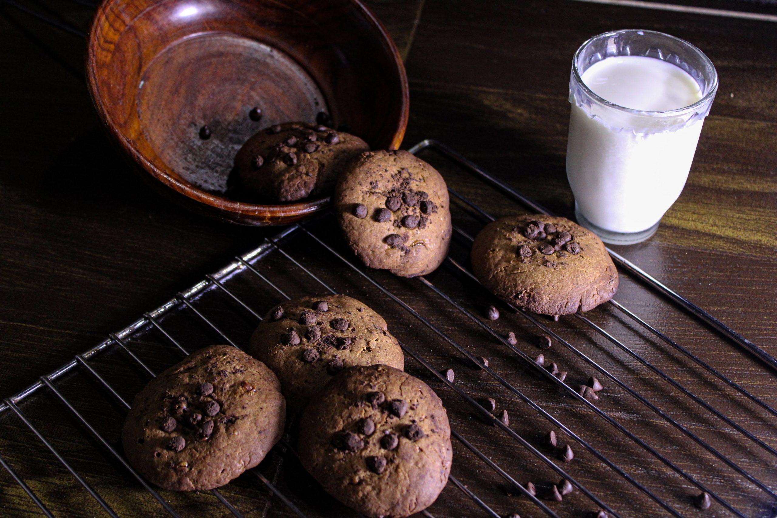 Chocolate chip cookies with a glass of milk