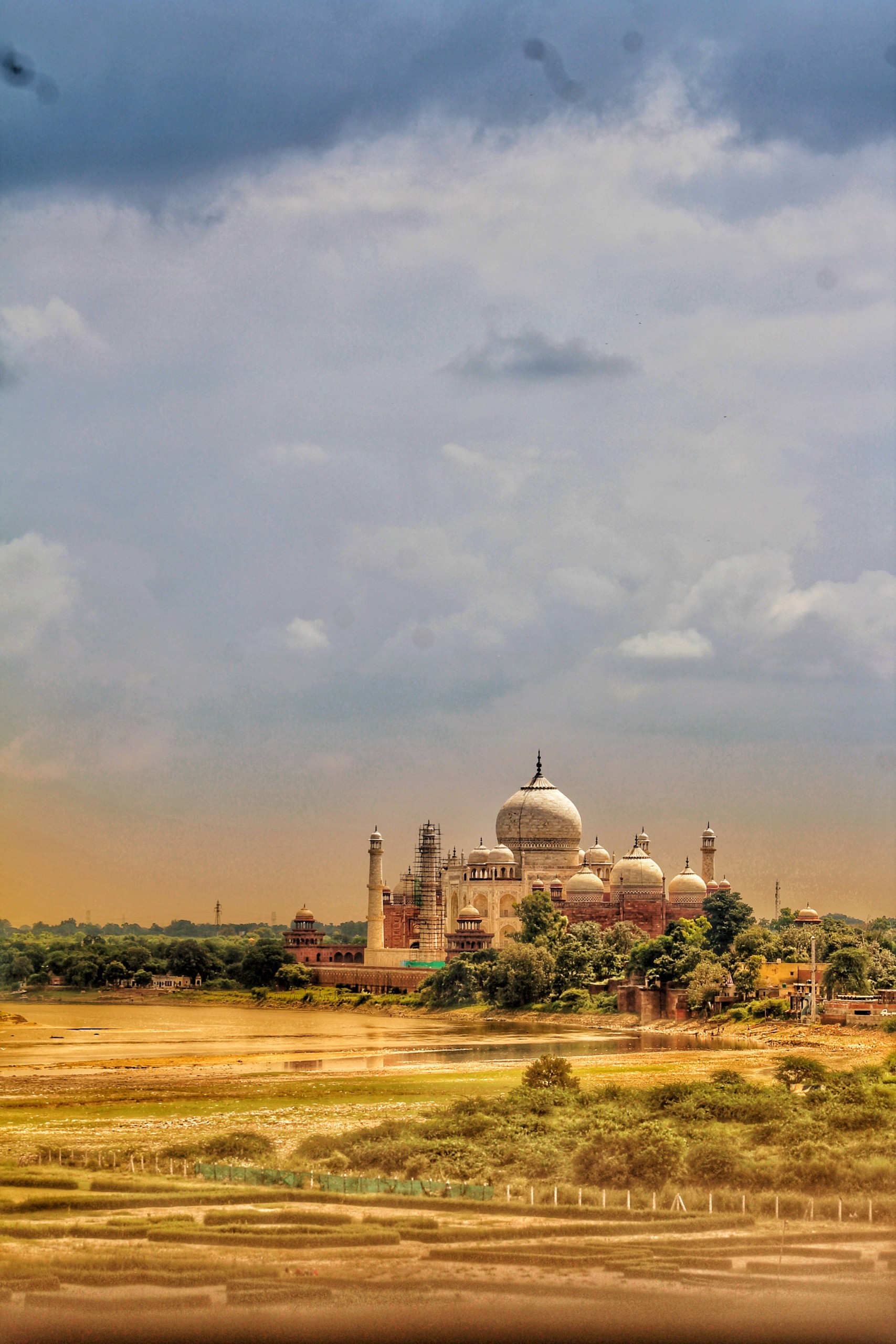 Taj Mahal Landscape