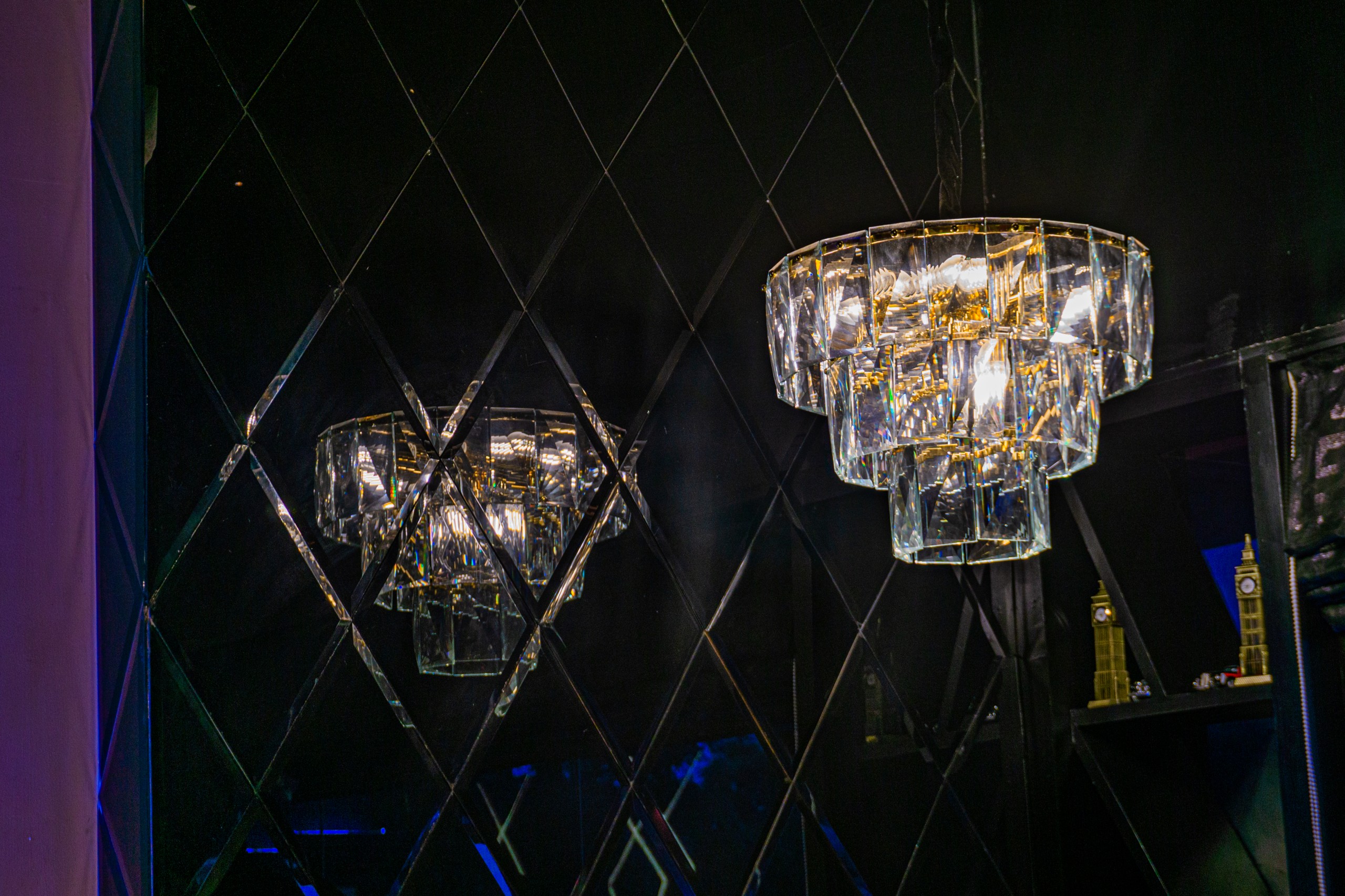 chandelier reflection