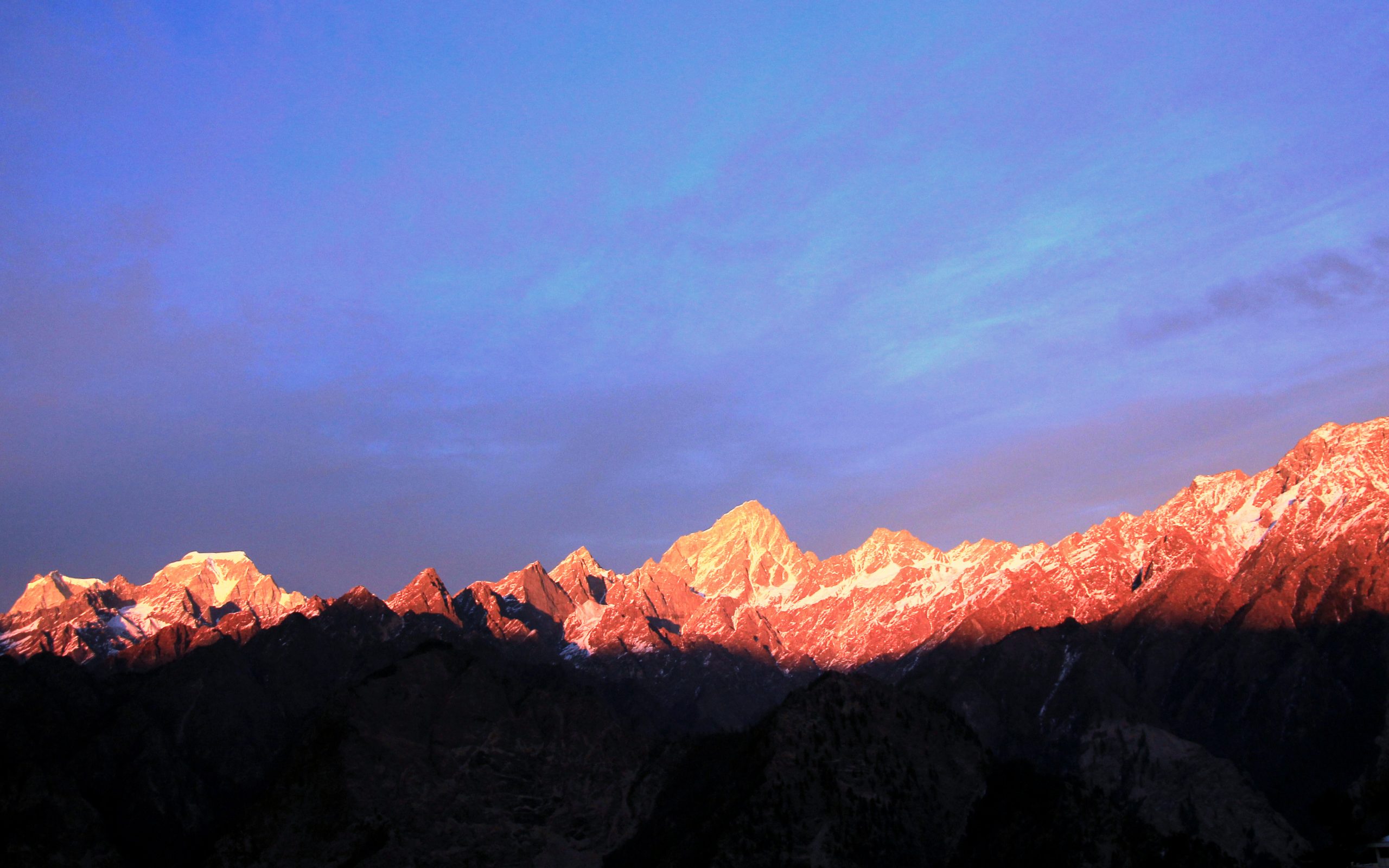 A Golden Peaks Photo of Dzongri