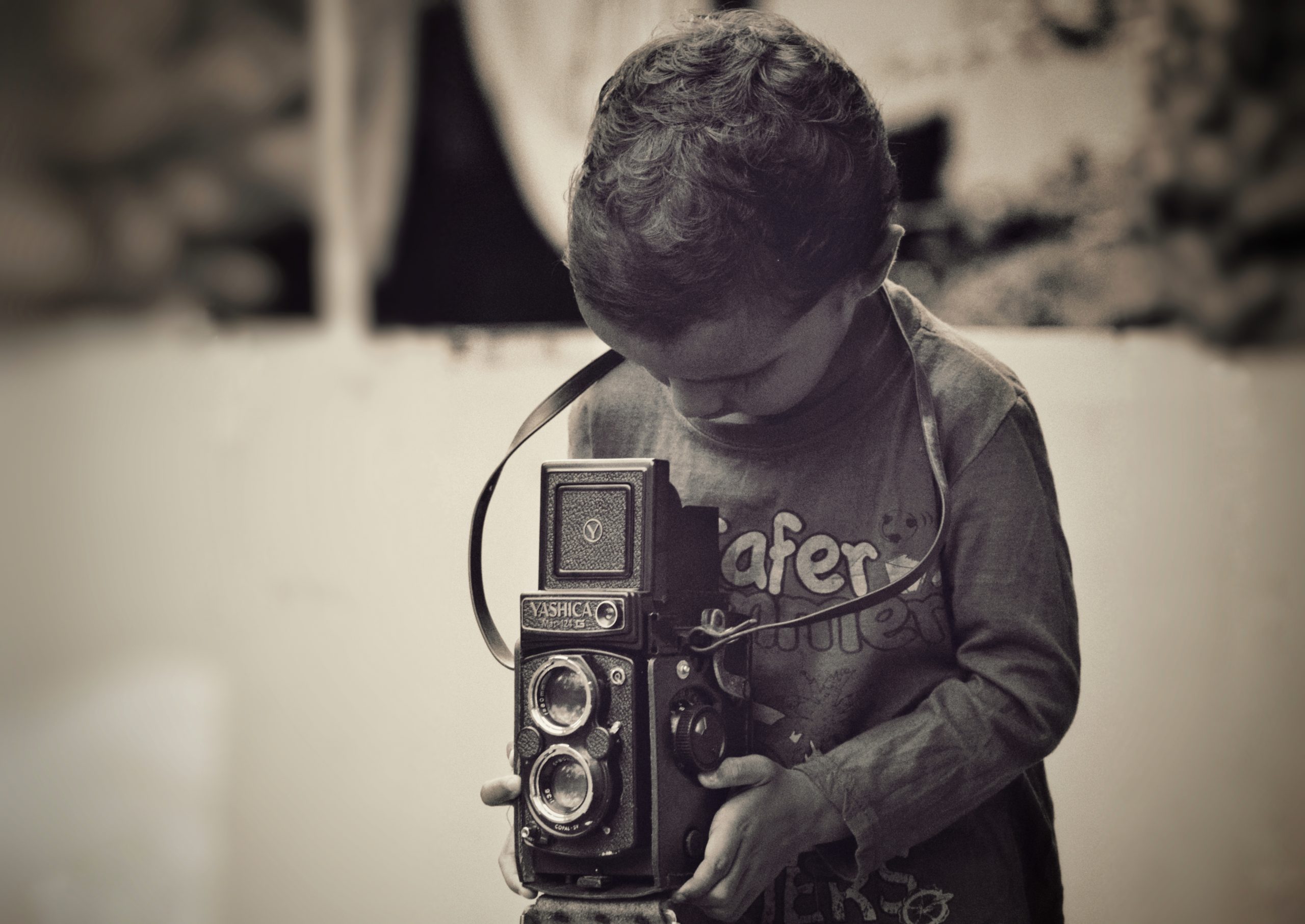 Kid with camera