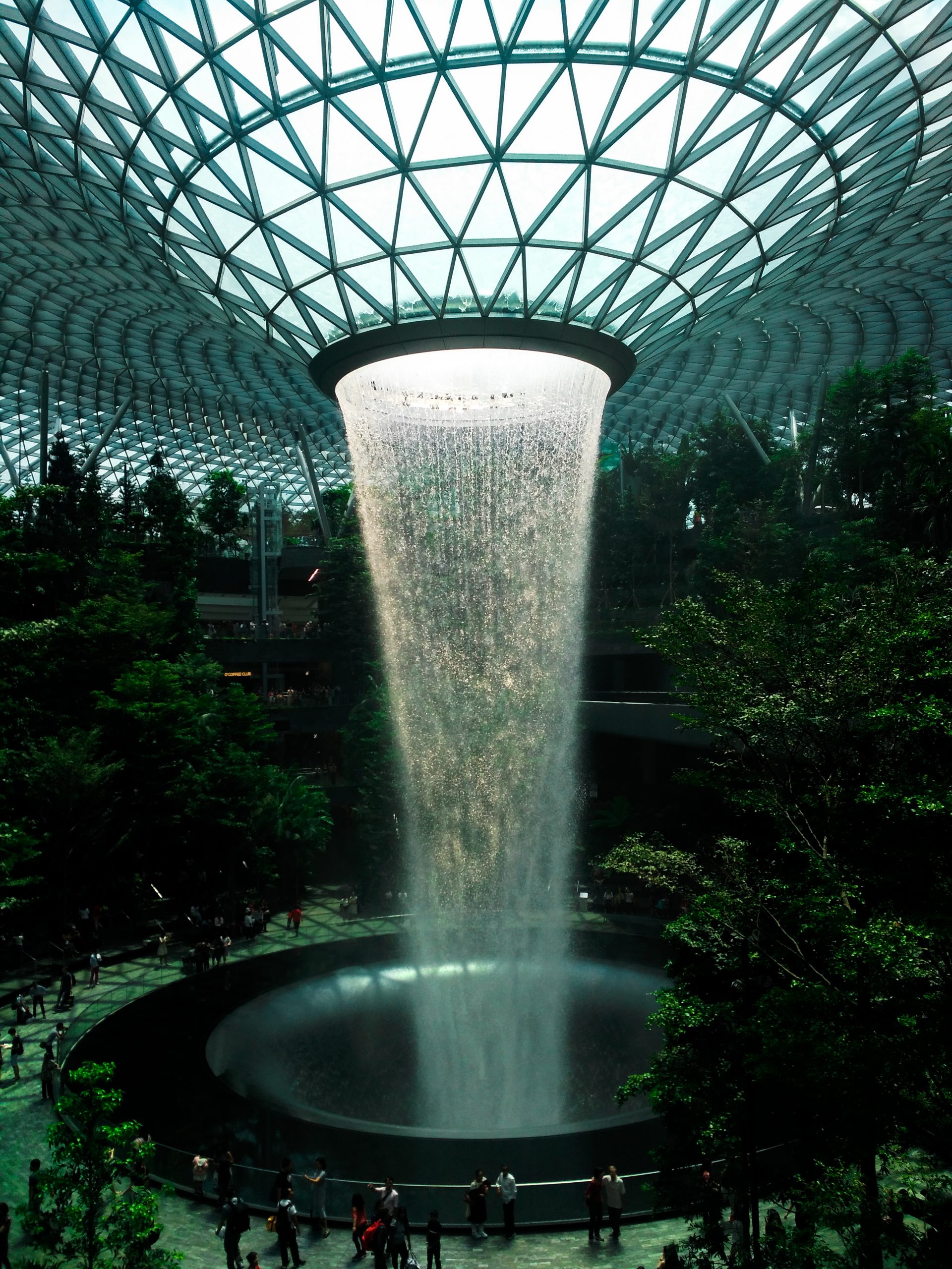 water fountain at changi airport, singapore