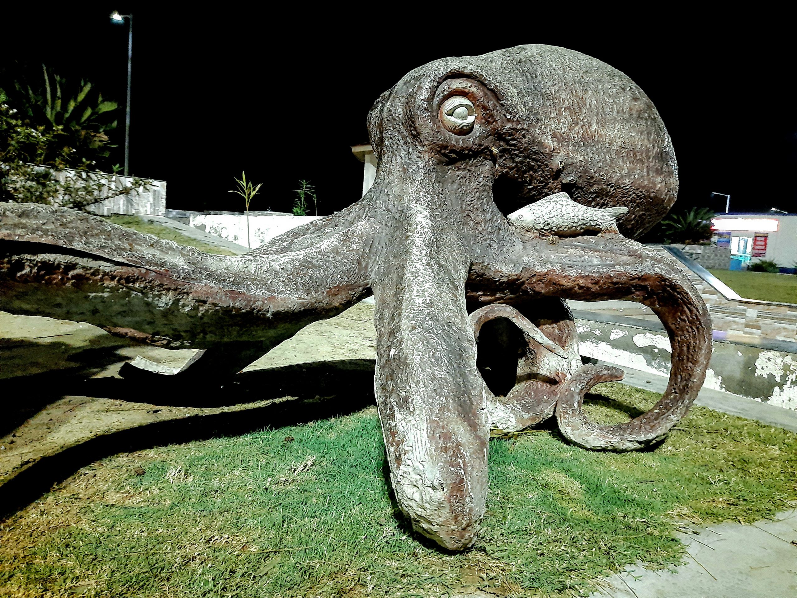 A sculpture of a giant octopus