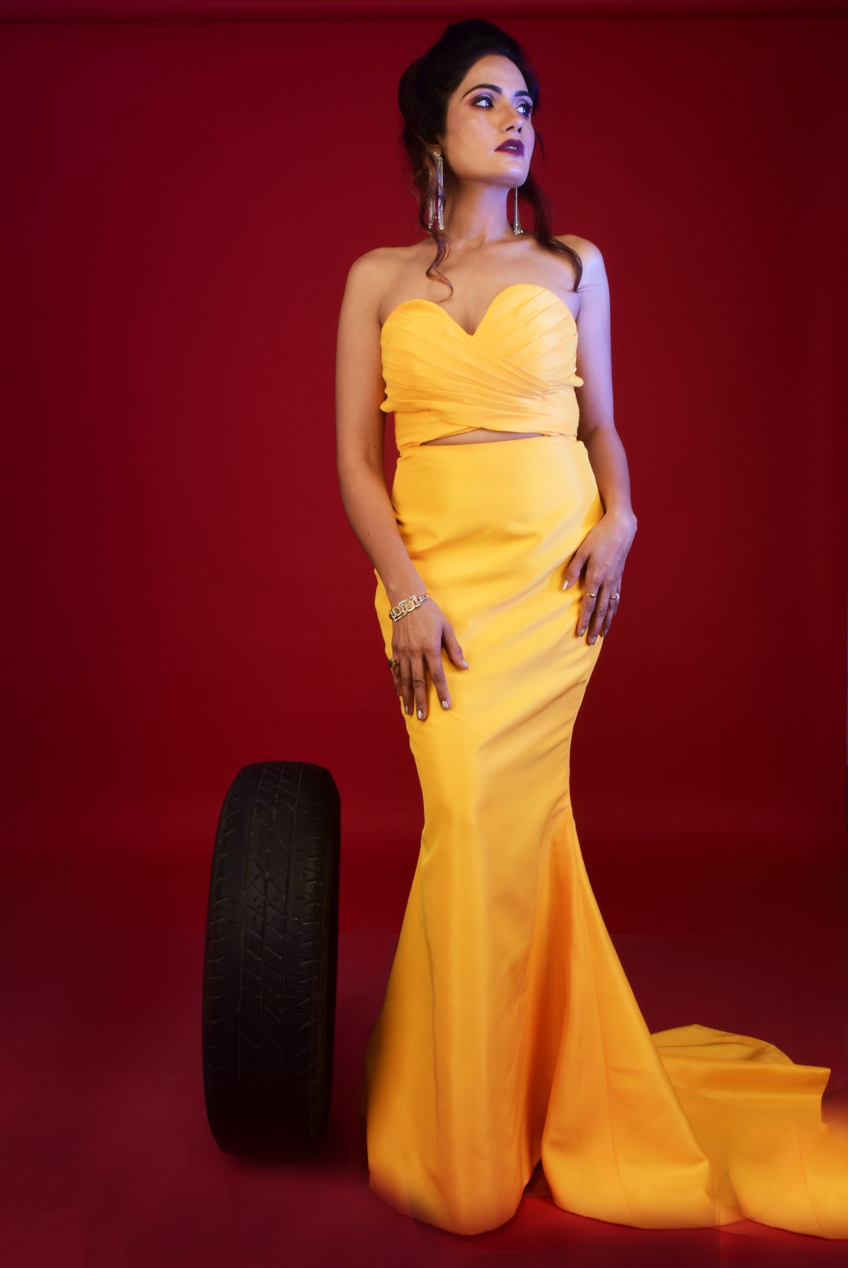 Lady wearing a yellow gown