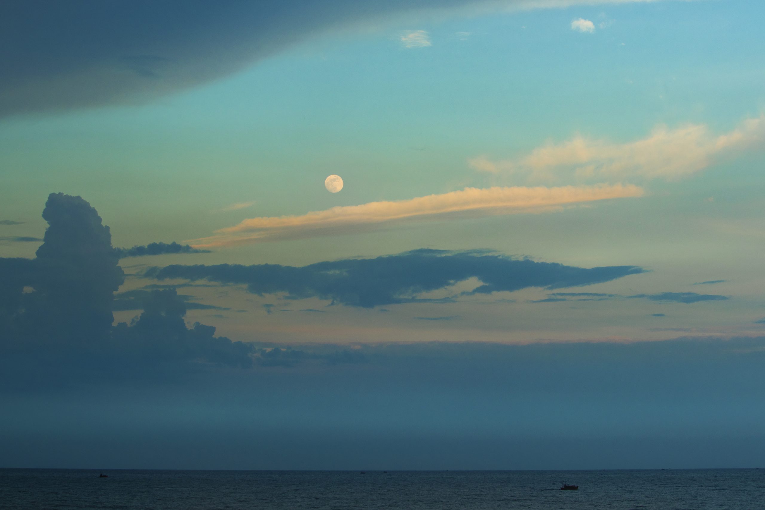 Moonrise over the sea