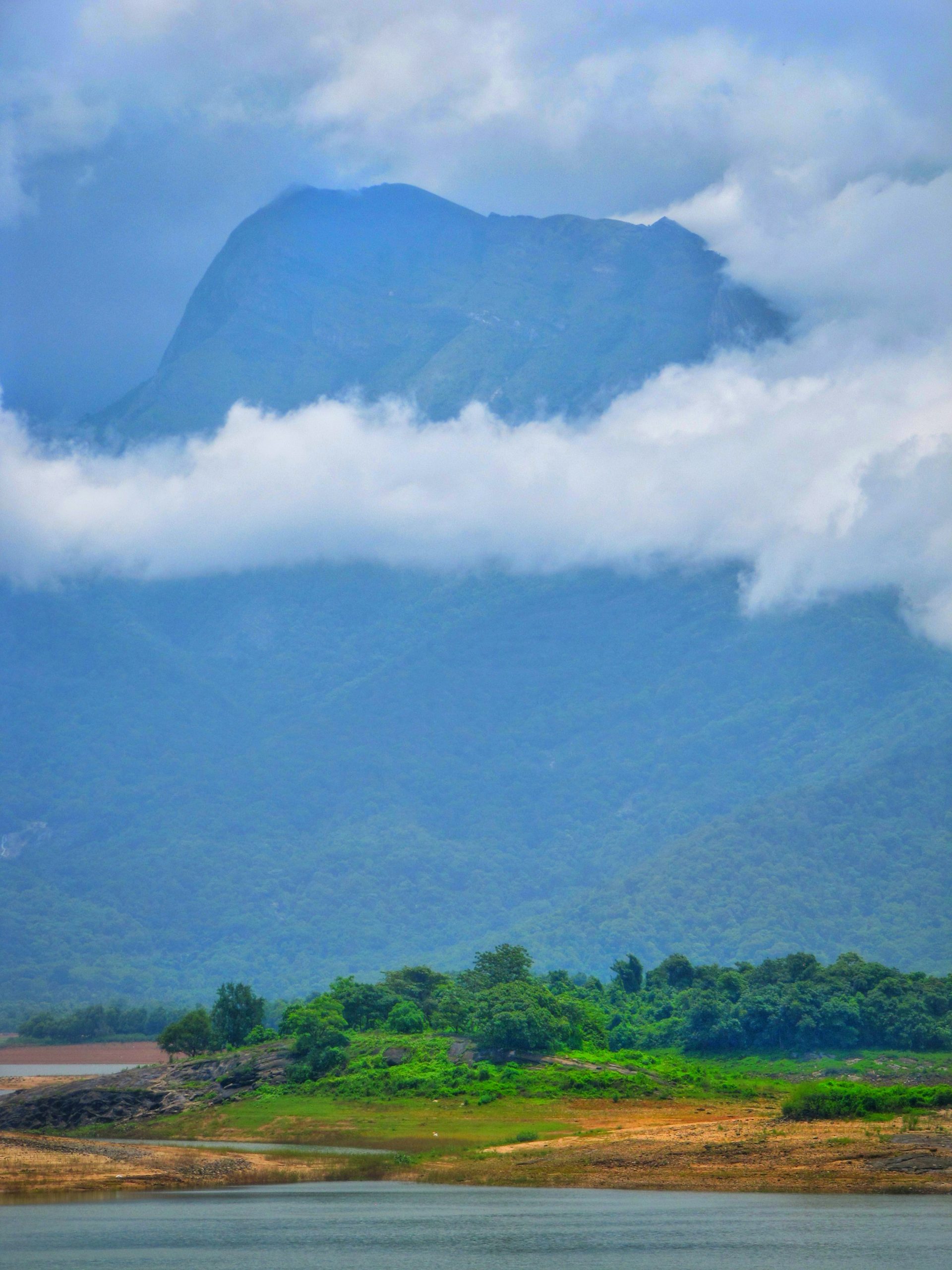 Nelliyampathi Mountain, Kerala