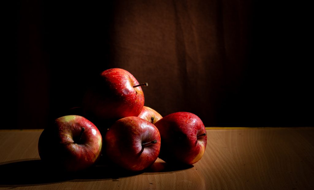 Stacked Apples - PixaHive