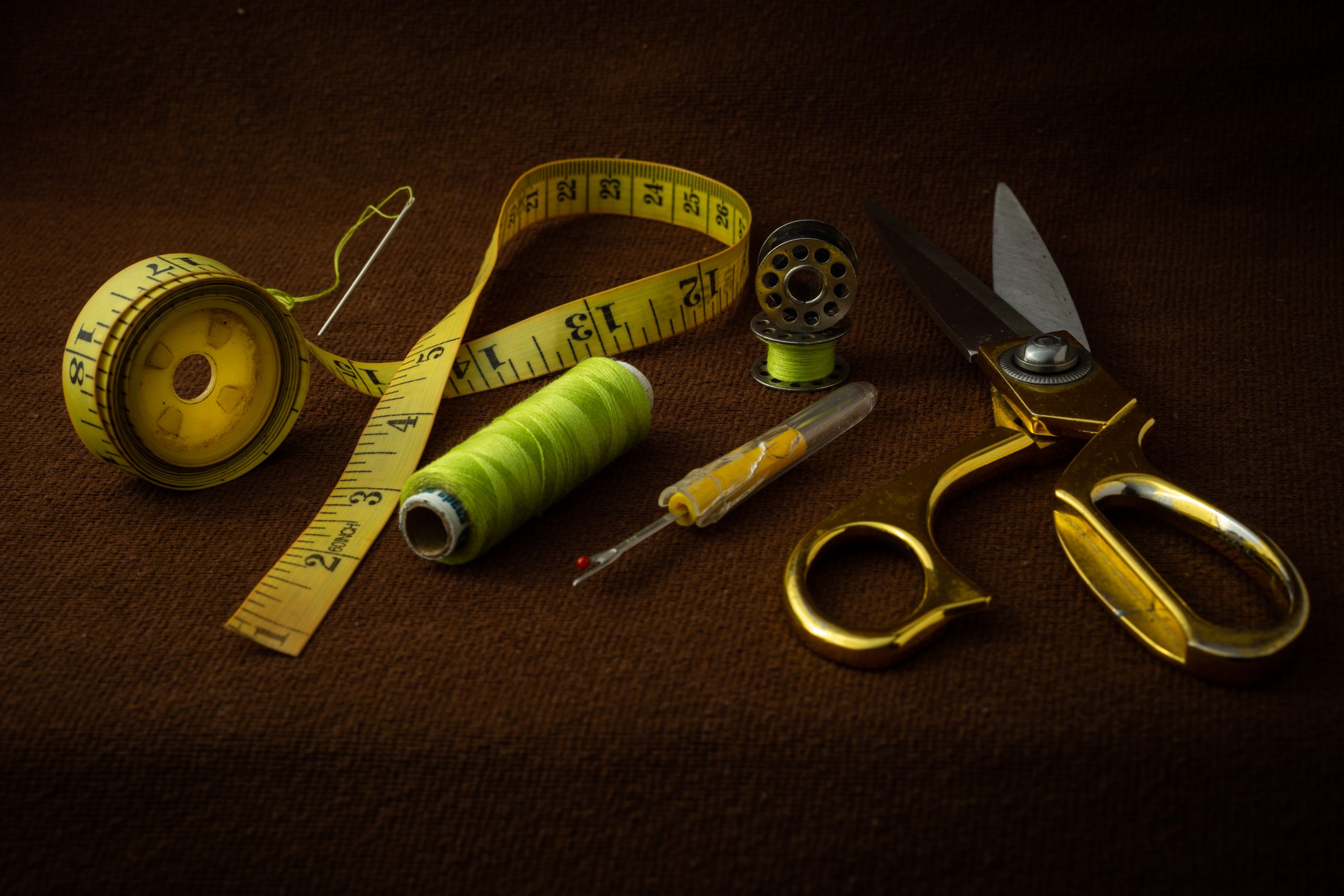 materials and equipment used in tailoring
