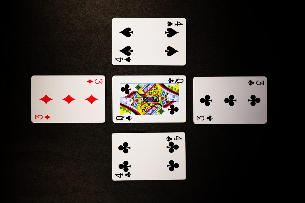 two-pair-of-cards-pixahive