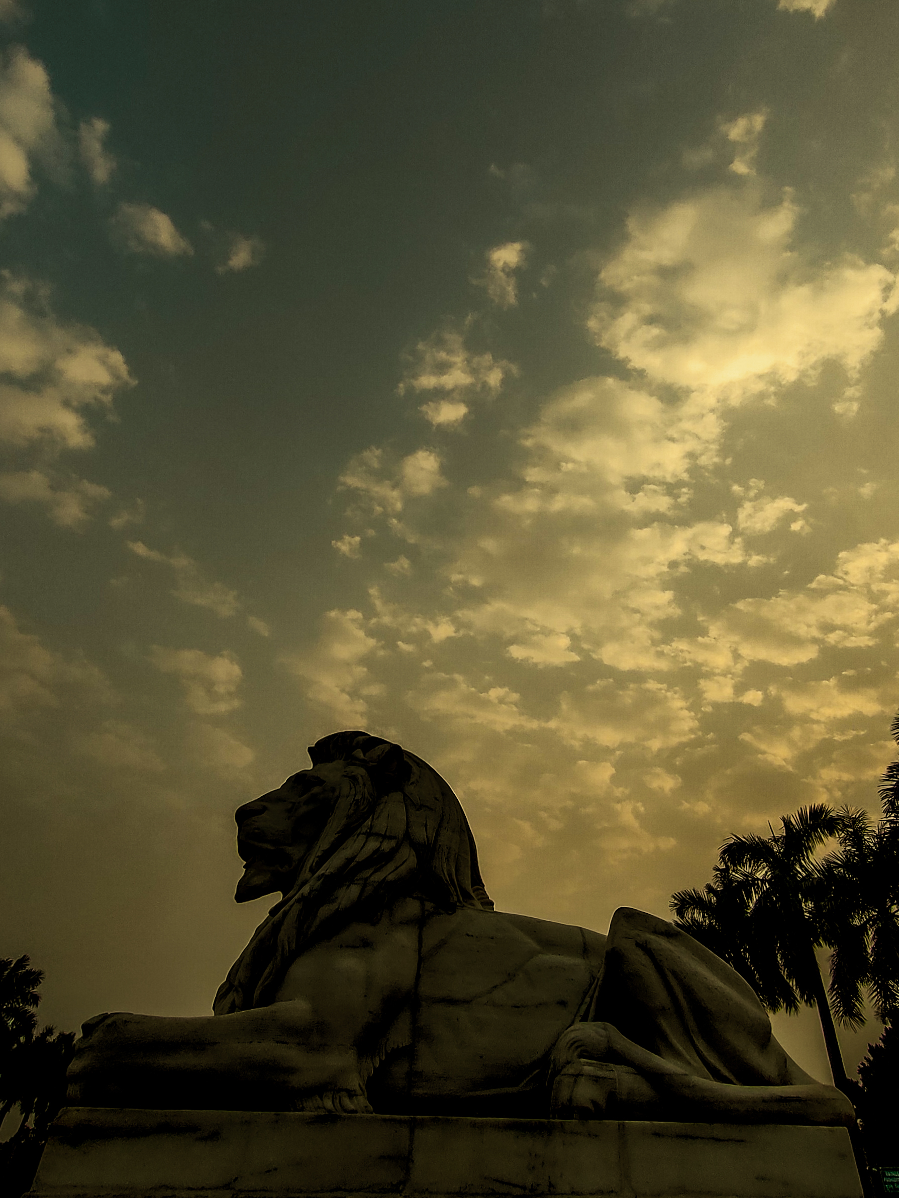 Monochromatic Lion Statue