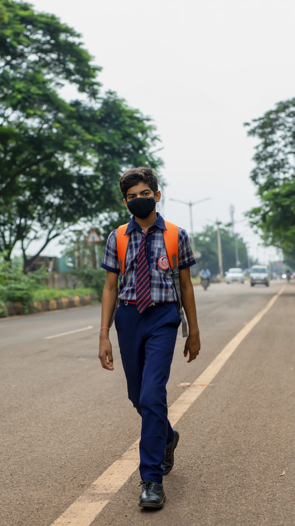 A Boy Going to school - PixaHive