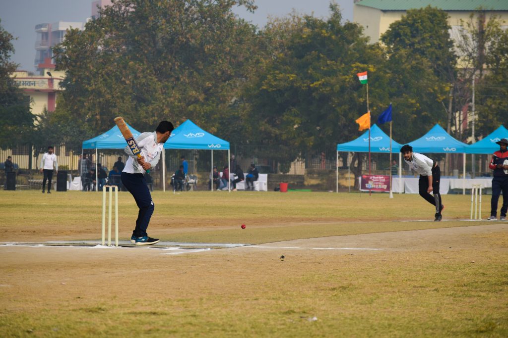 Batsman vs Bowler PixaHive