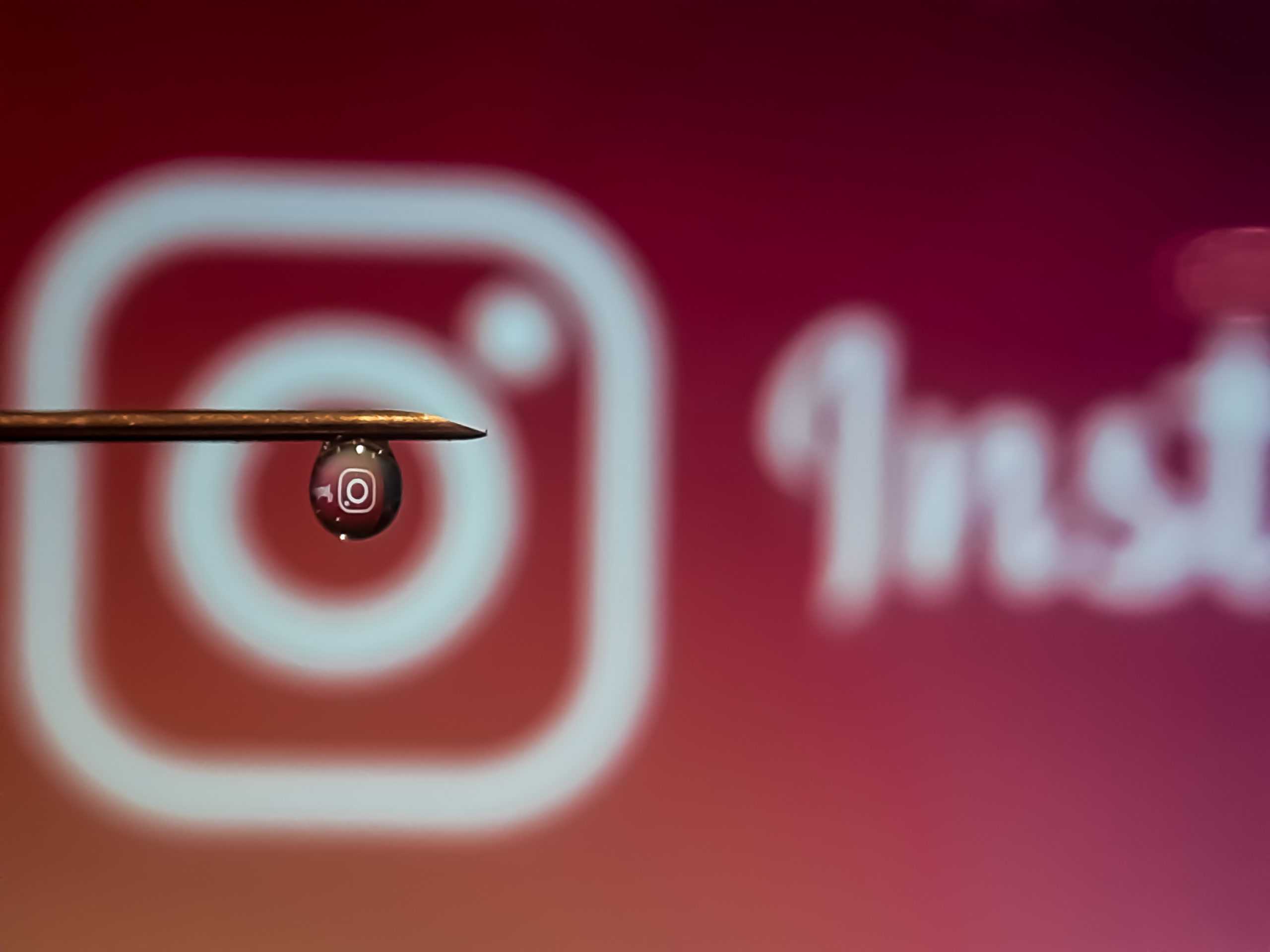 Instagram logo in water droplet