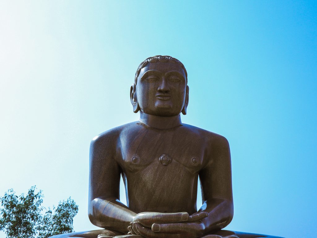 Lord Mahavira statue - PixaHive