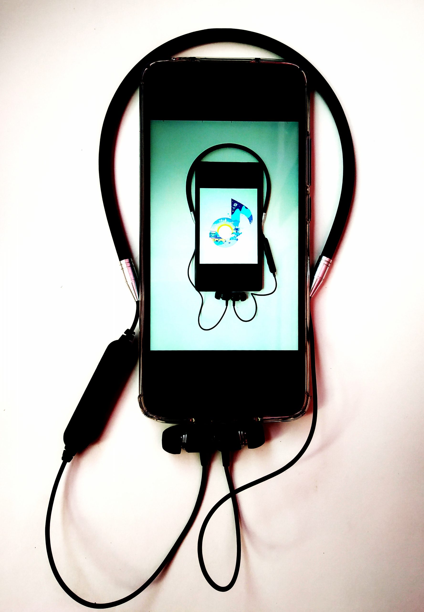 Phone & Headphones