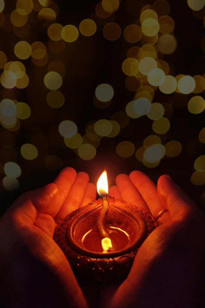 A Diya In Hand - Pixahive