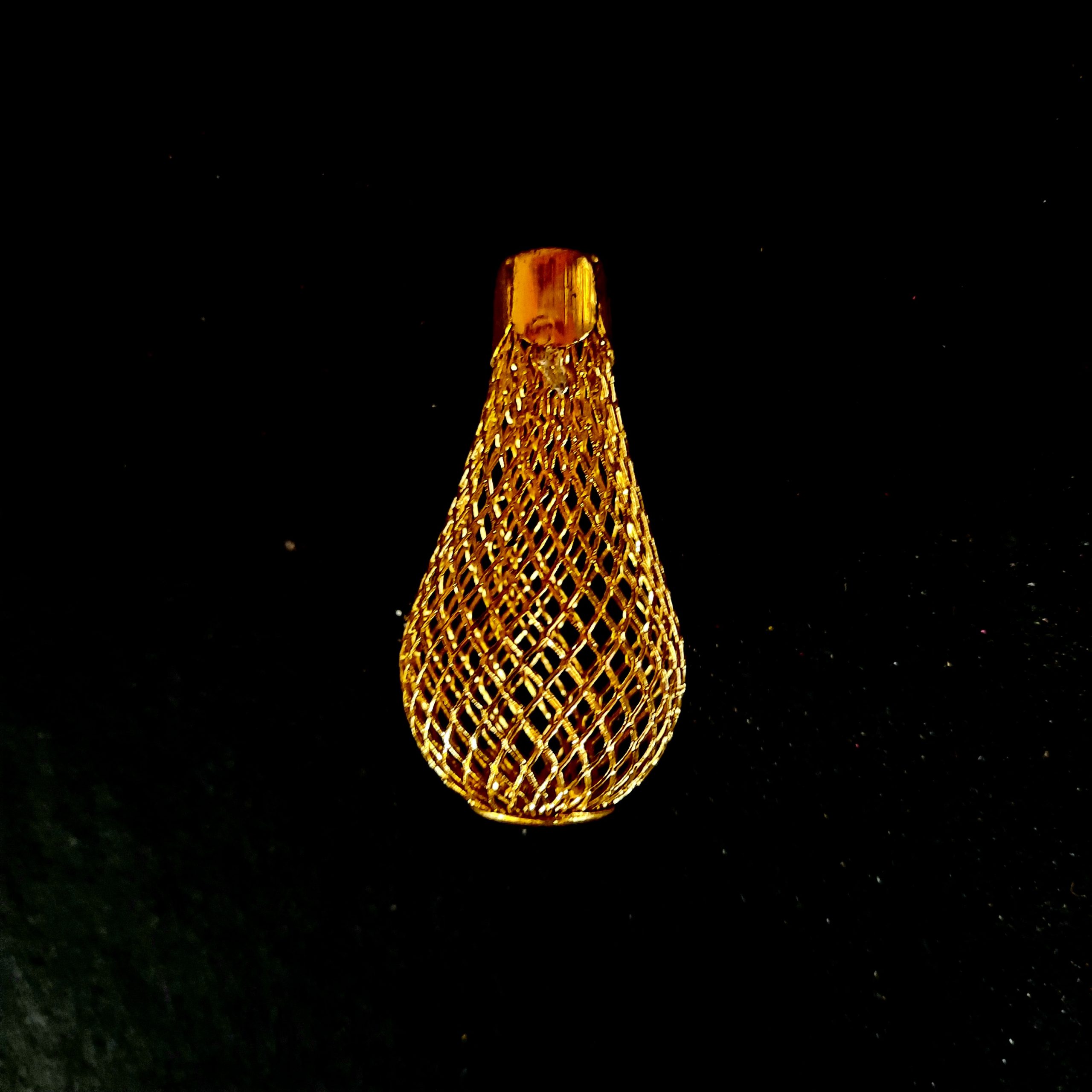 A metallic bulb