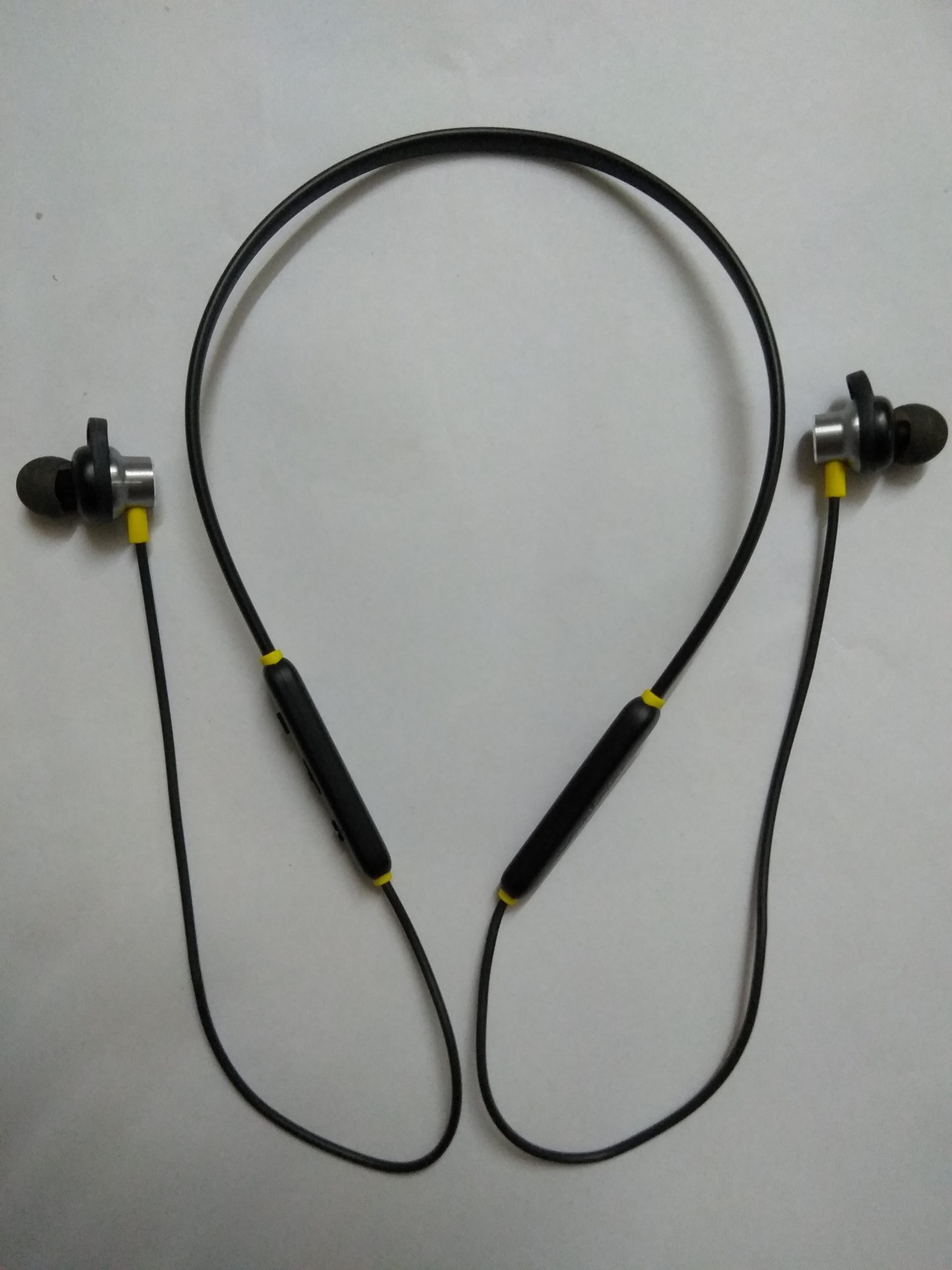 An earphone