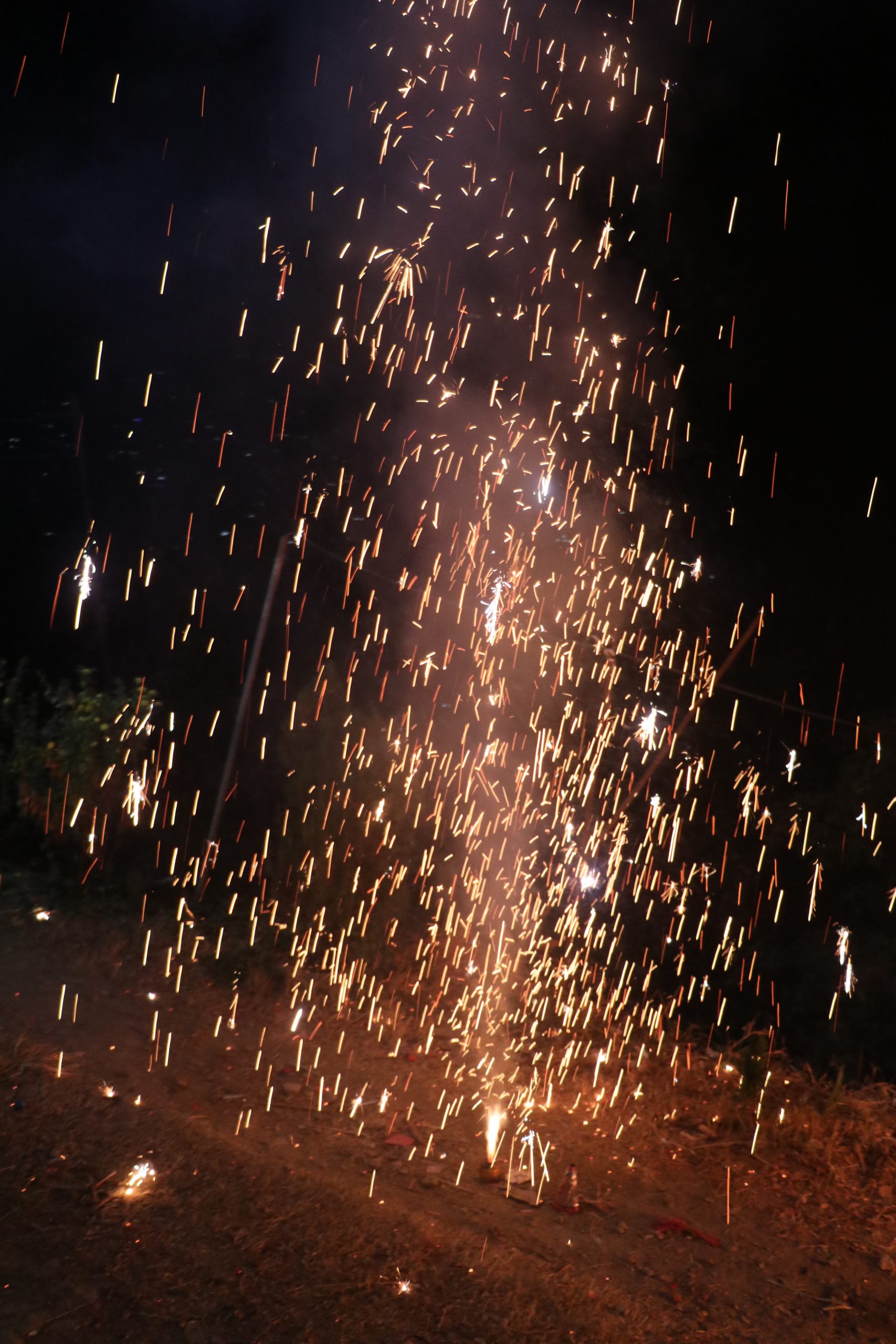 Cracker Bursting