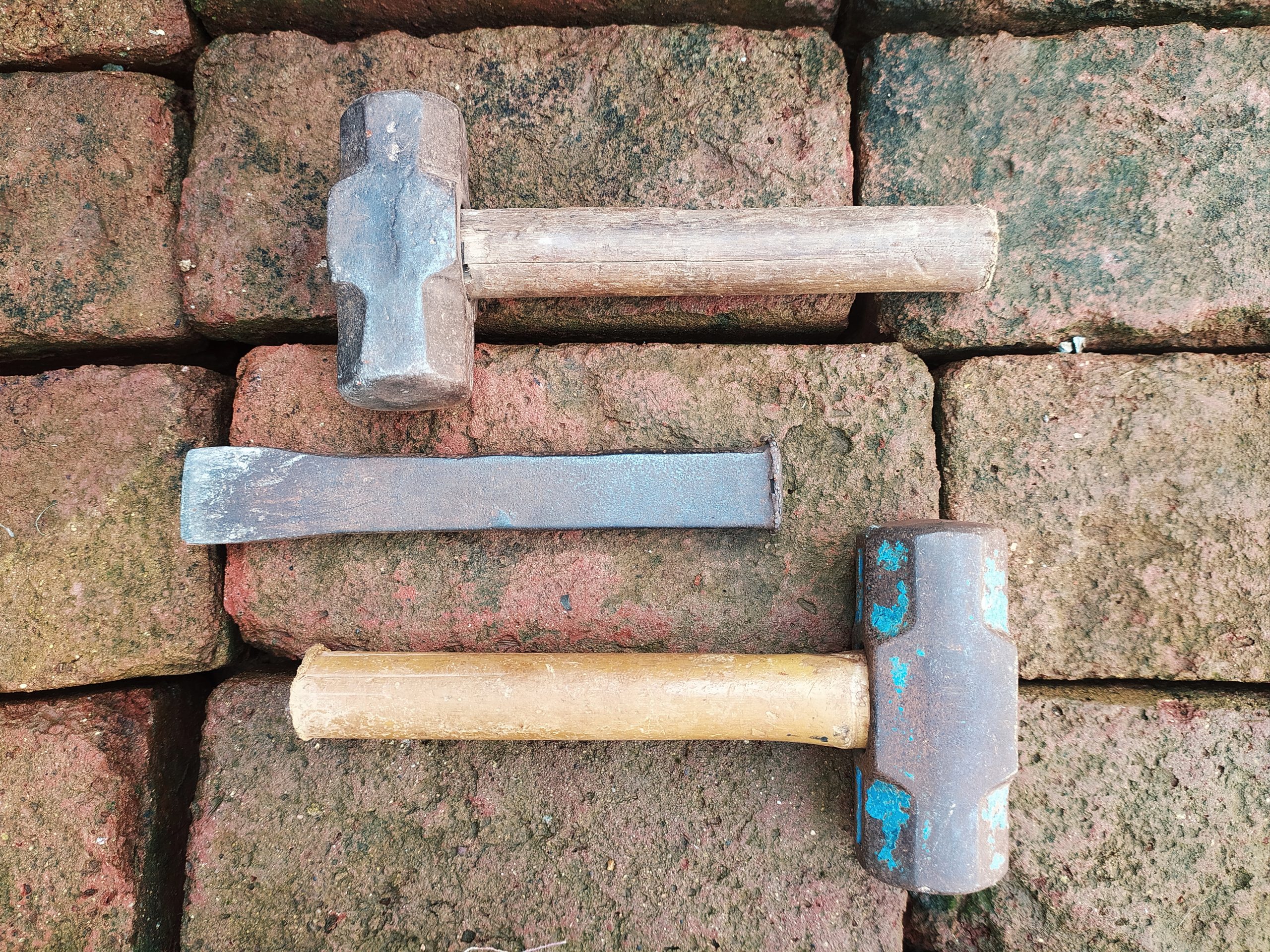 hammer and chisel tools