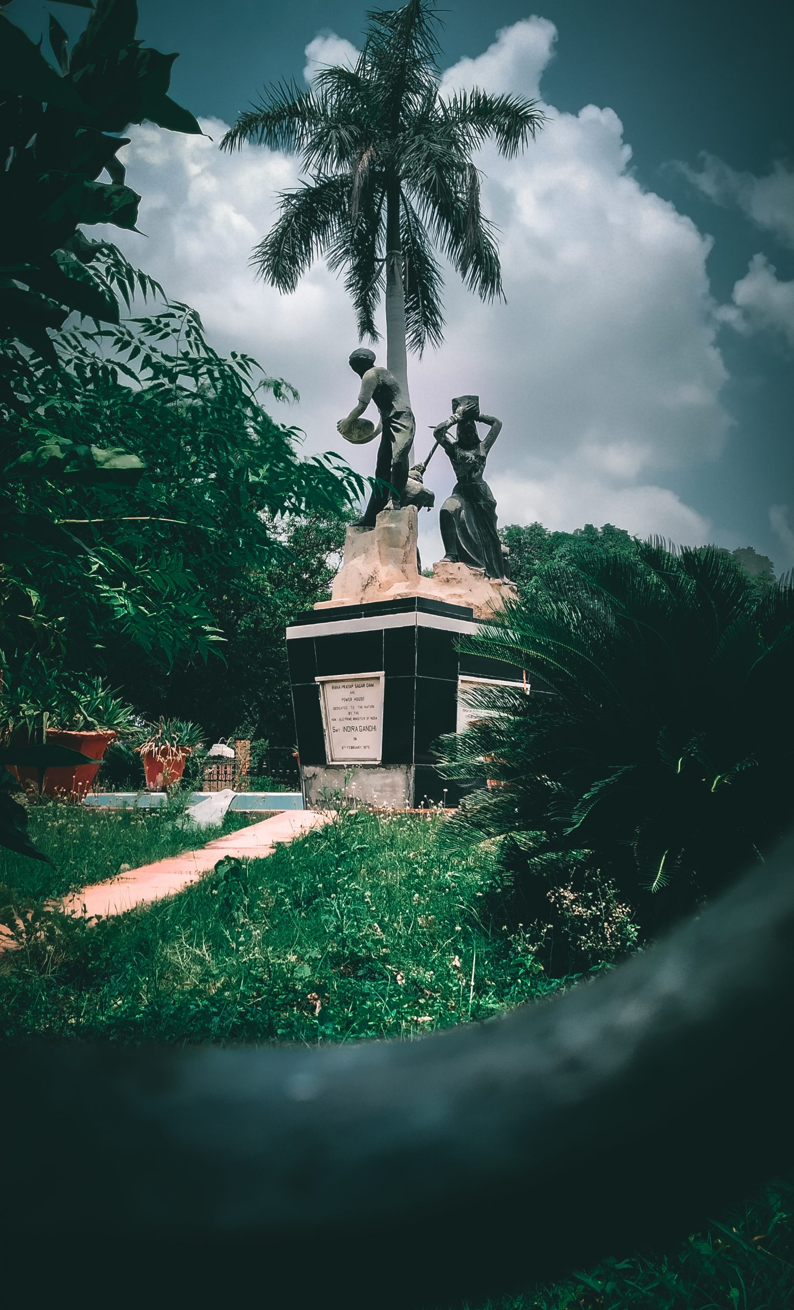 Statues of workers