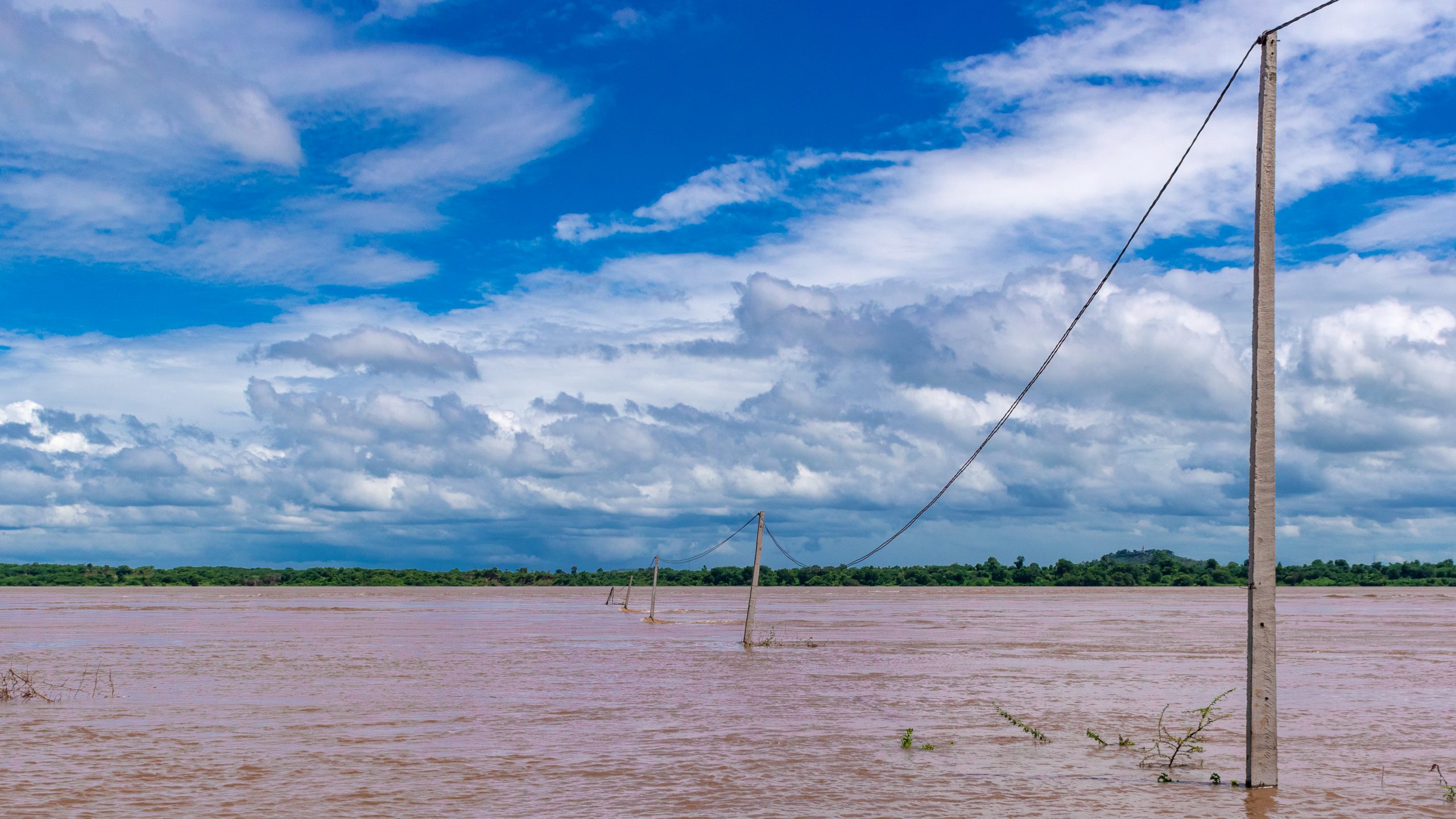 Overflow on Narmada river