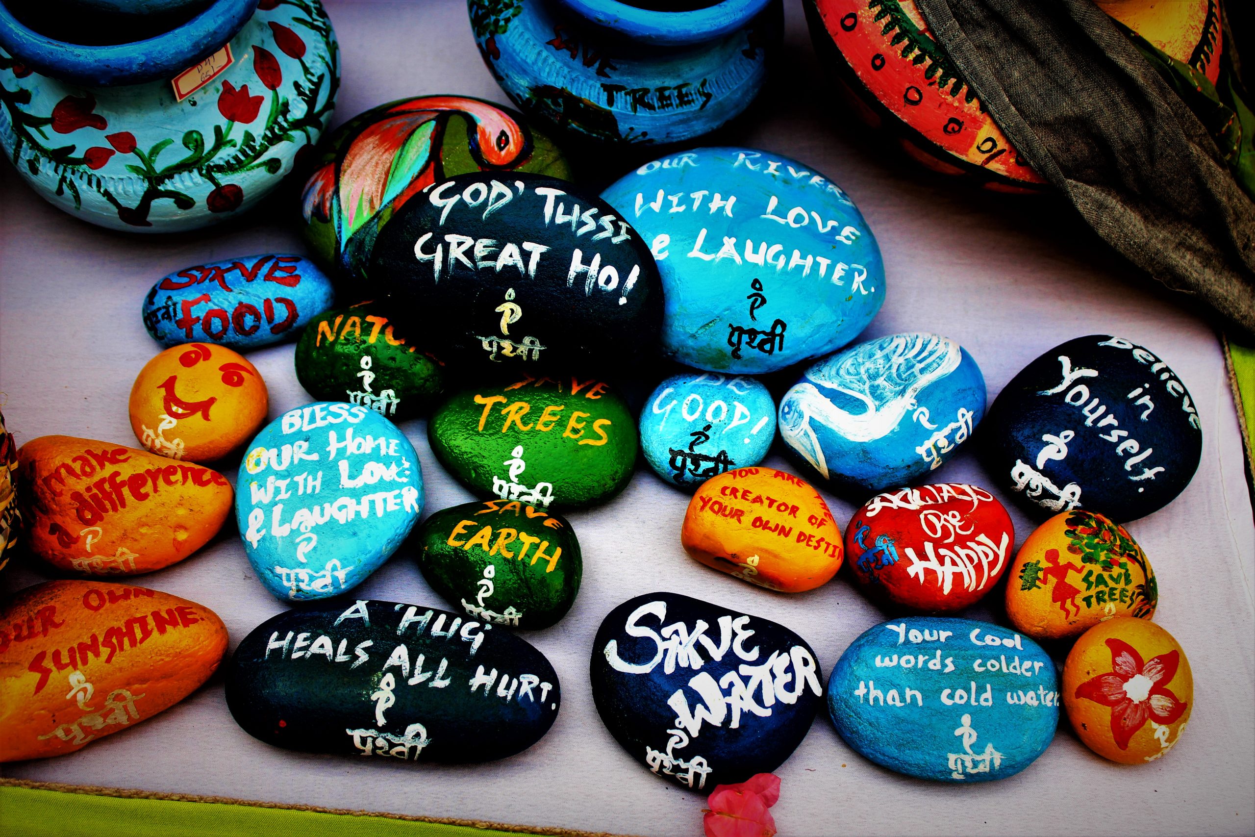Painted stones for decoration