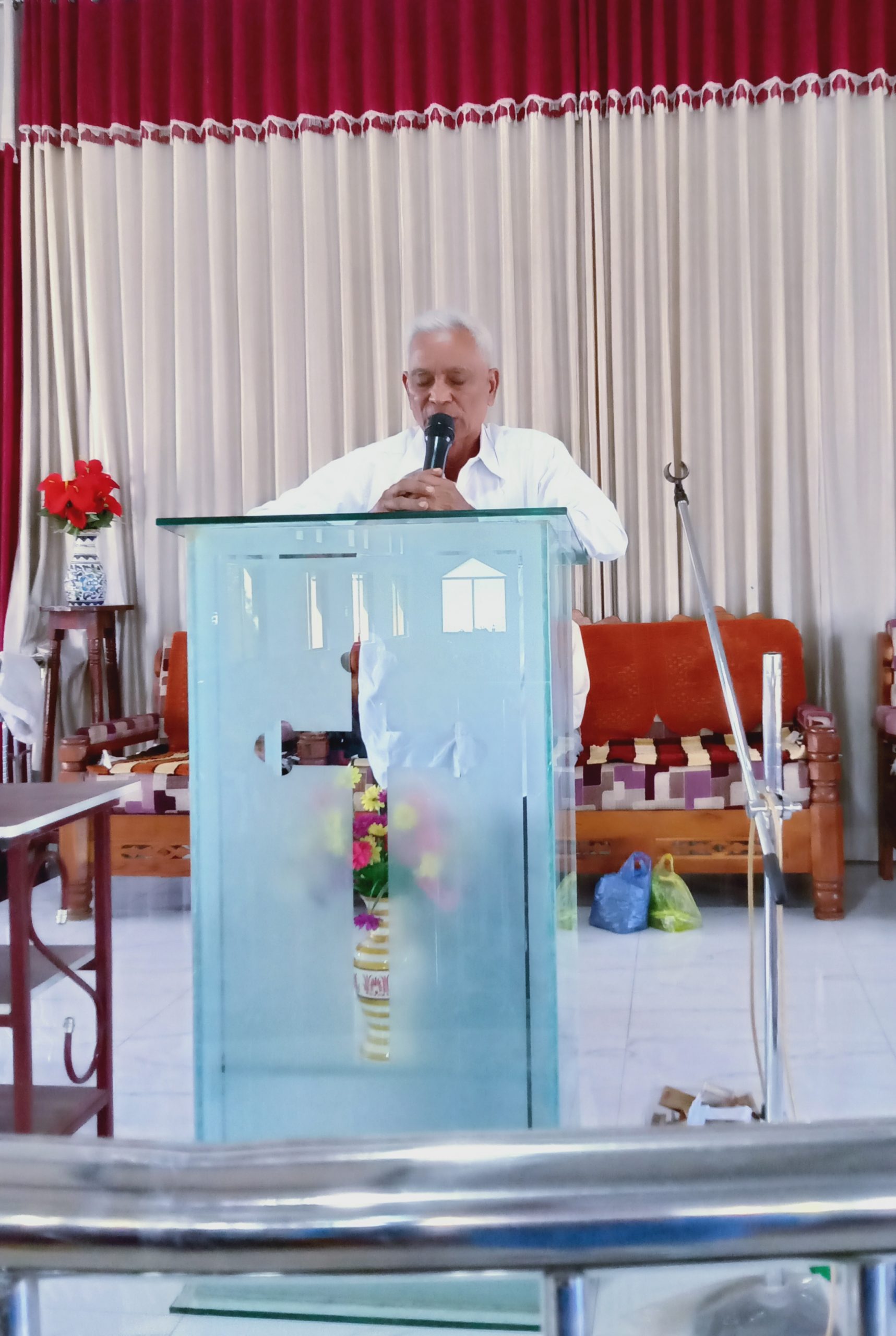 A man giving public speech