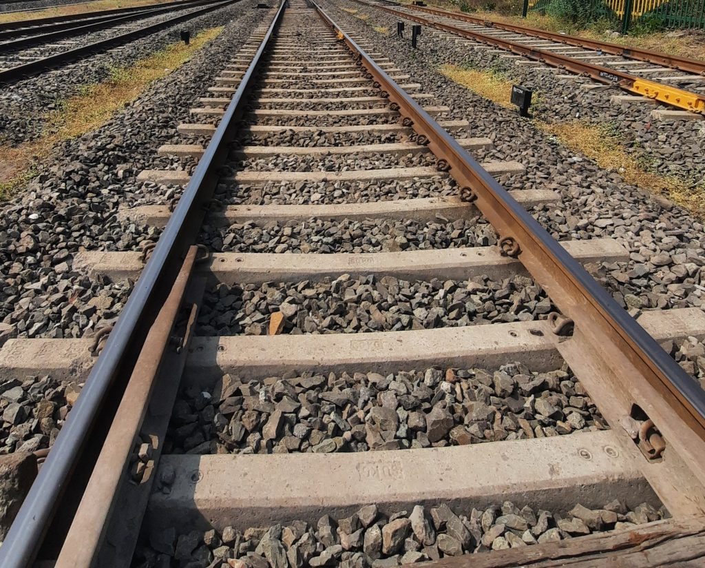 Railway tracks - Free Image by  on 