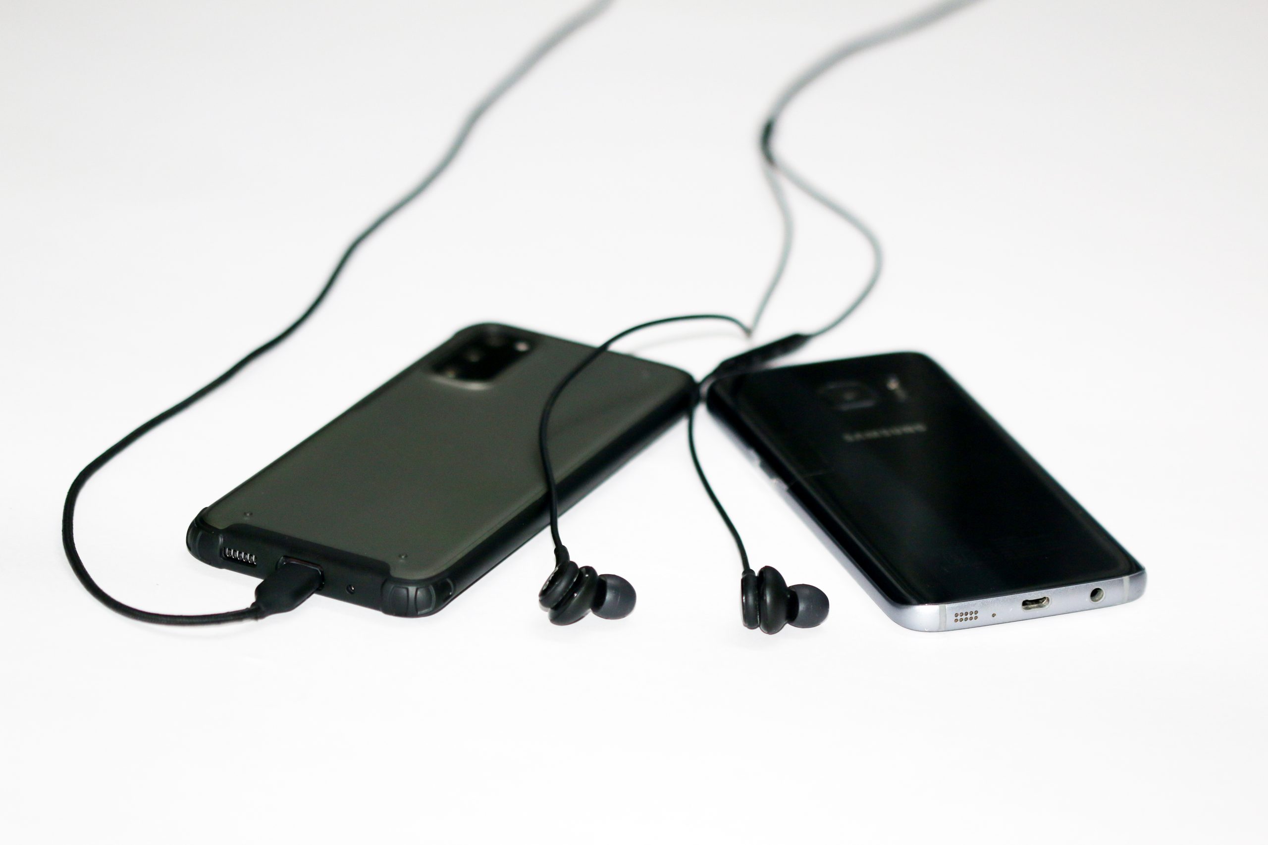 Smartphones with earphones