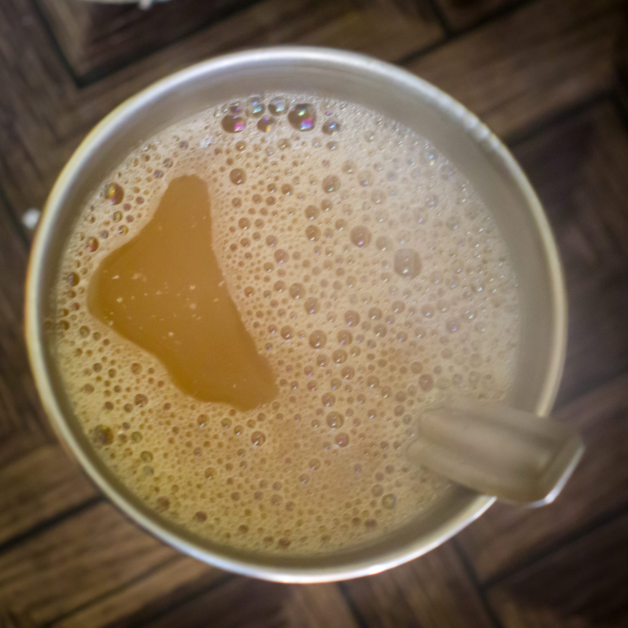 Bubbles in a tea cup