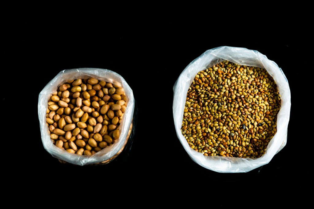 Horse gram and peanuts in bags PixaHive