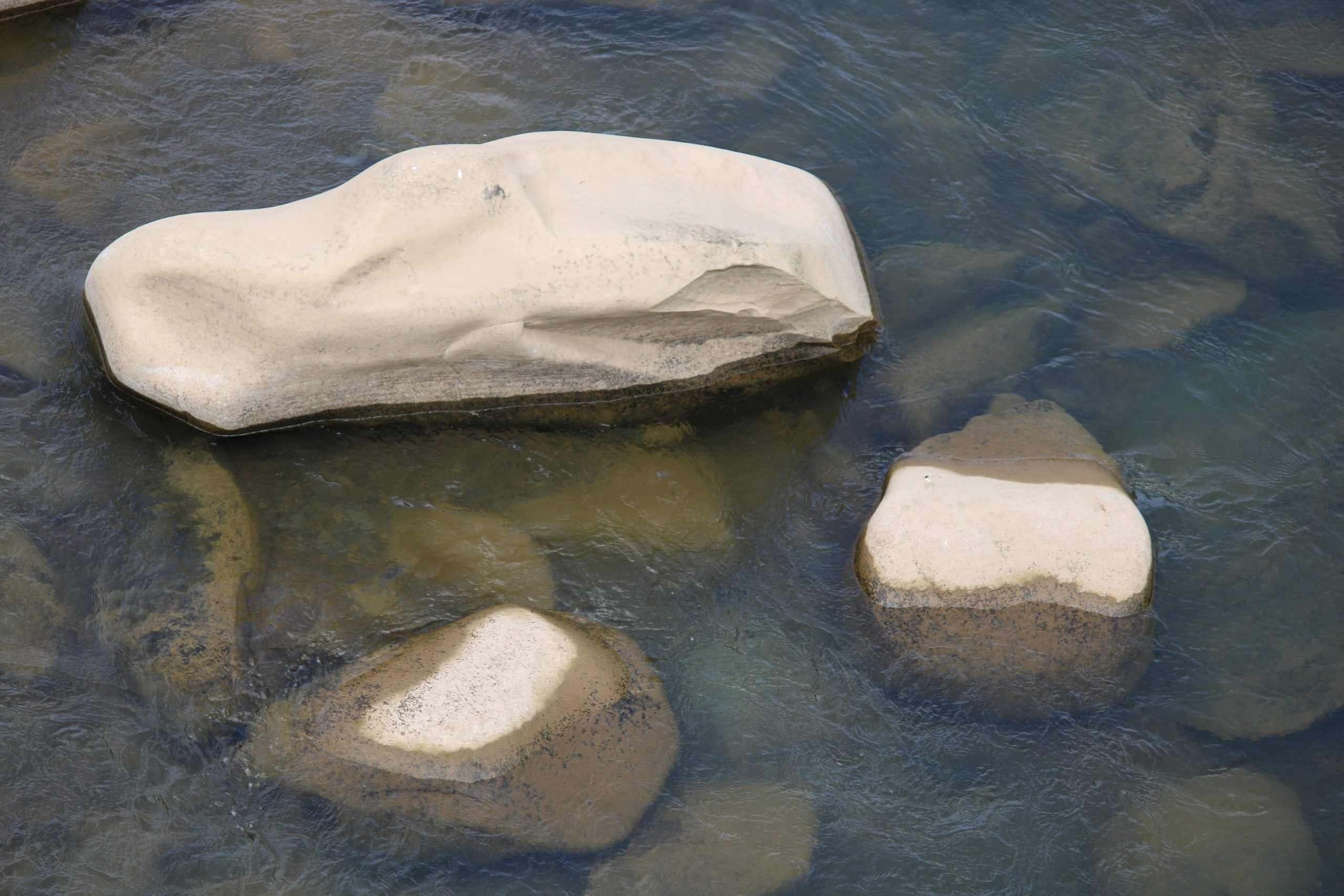 Dry rocks in water