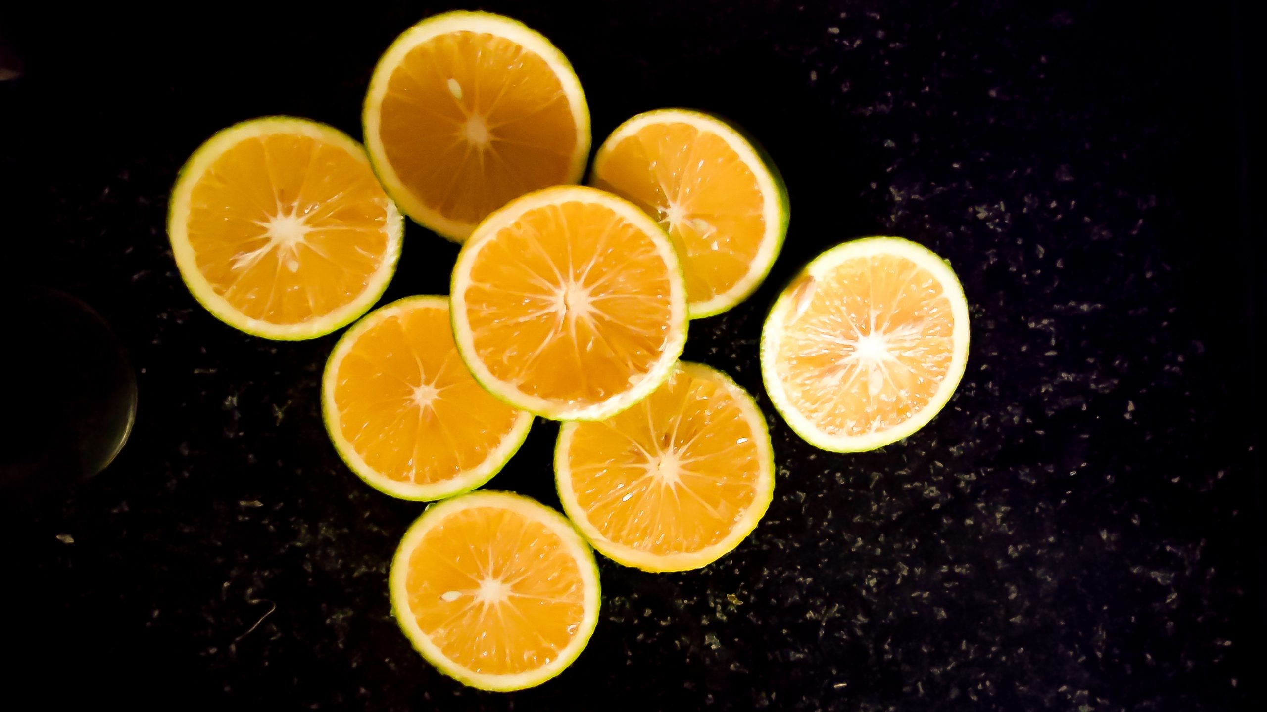 cut oranges