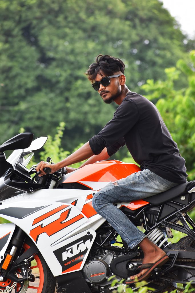 Smart boy - PixaHive