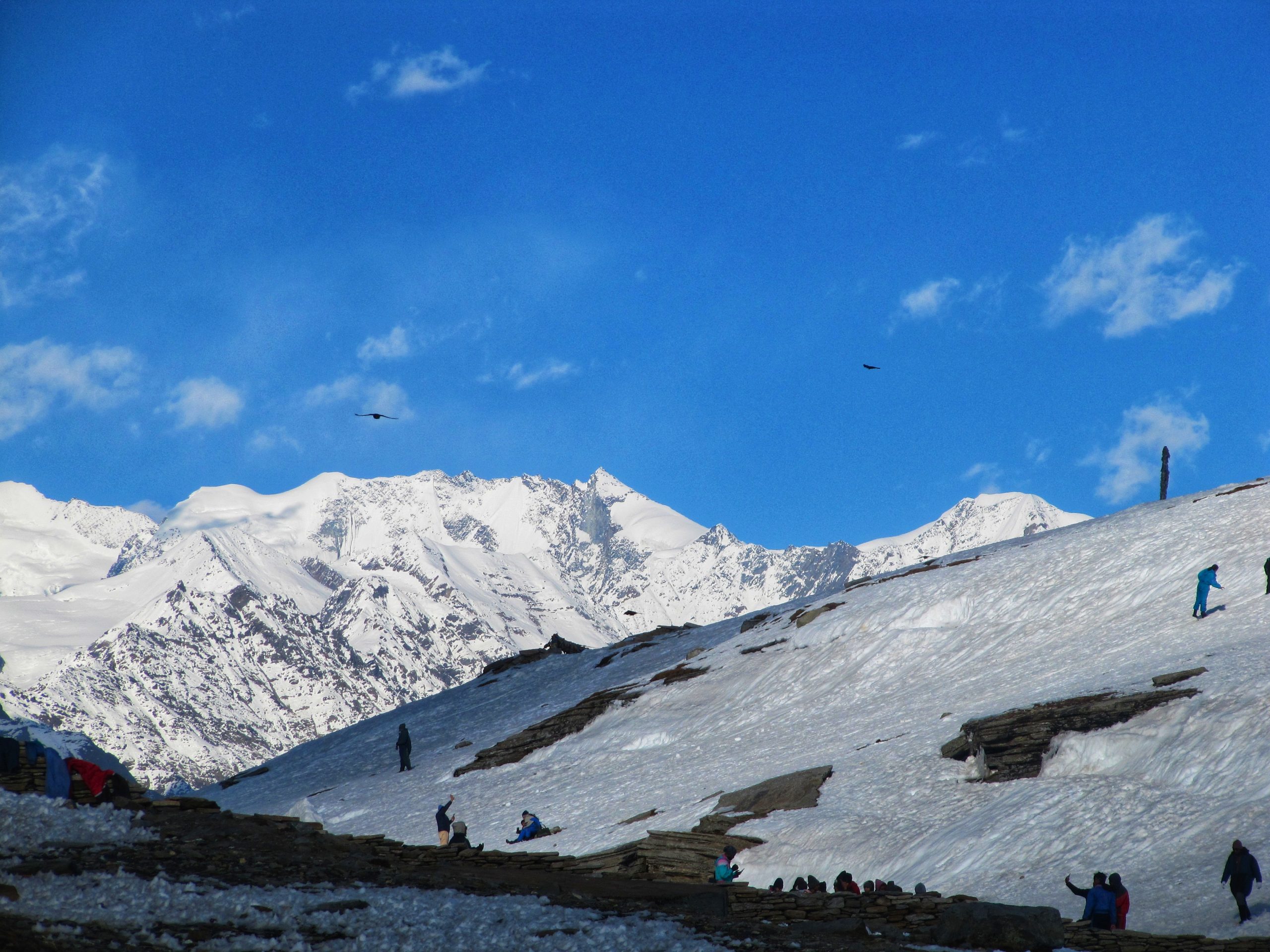 Rohtang pass Snow mountains