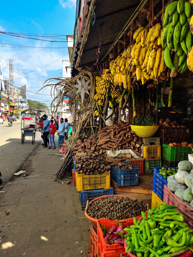 Vegetable and fruit shop - PixaHive