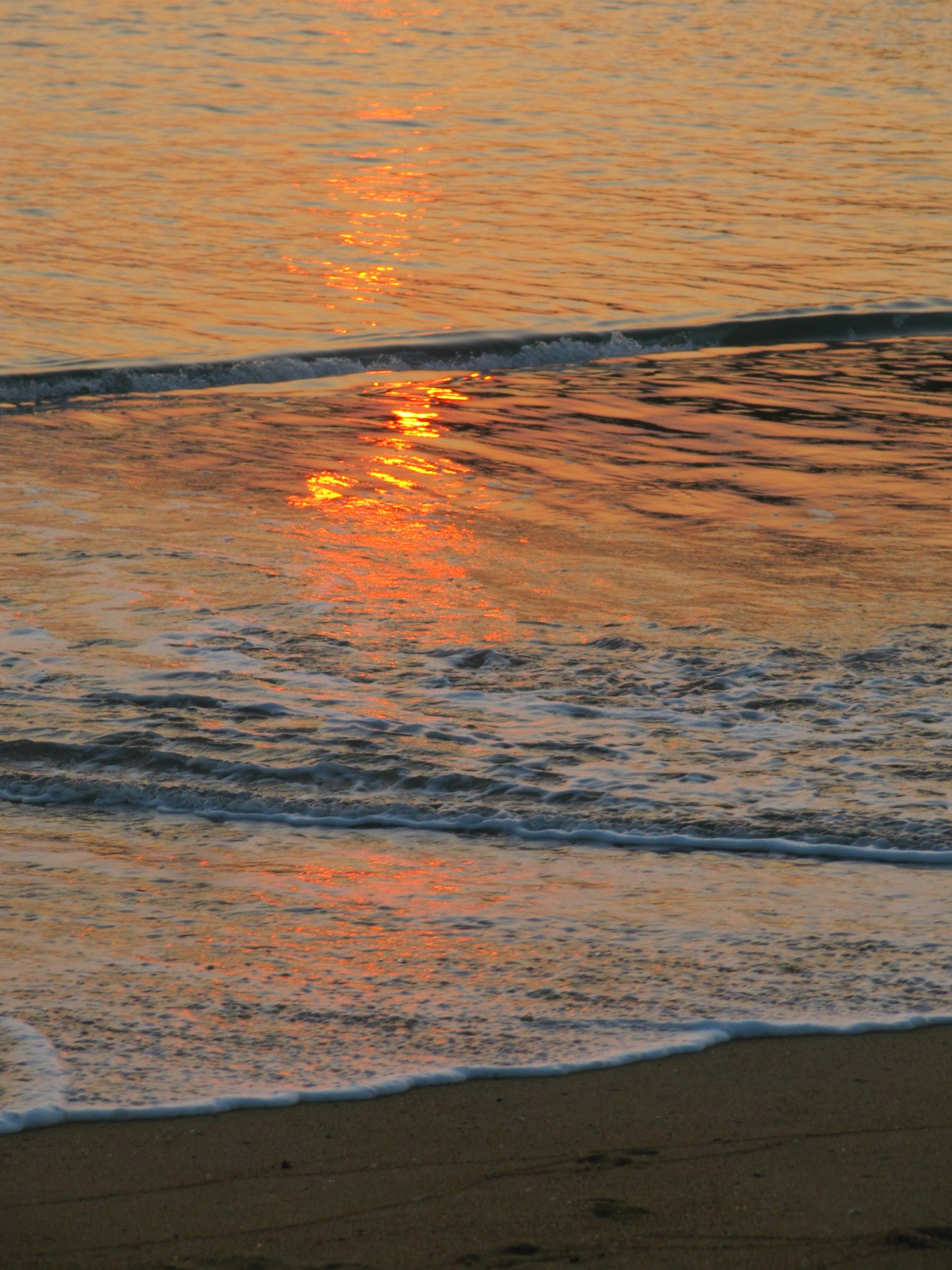 Sunset reflection in Sea