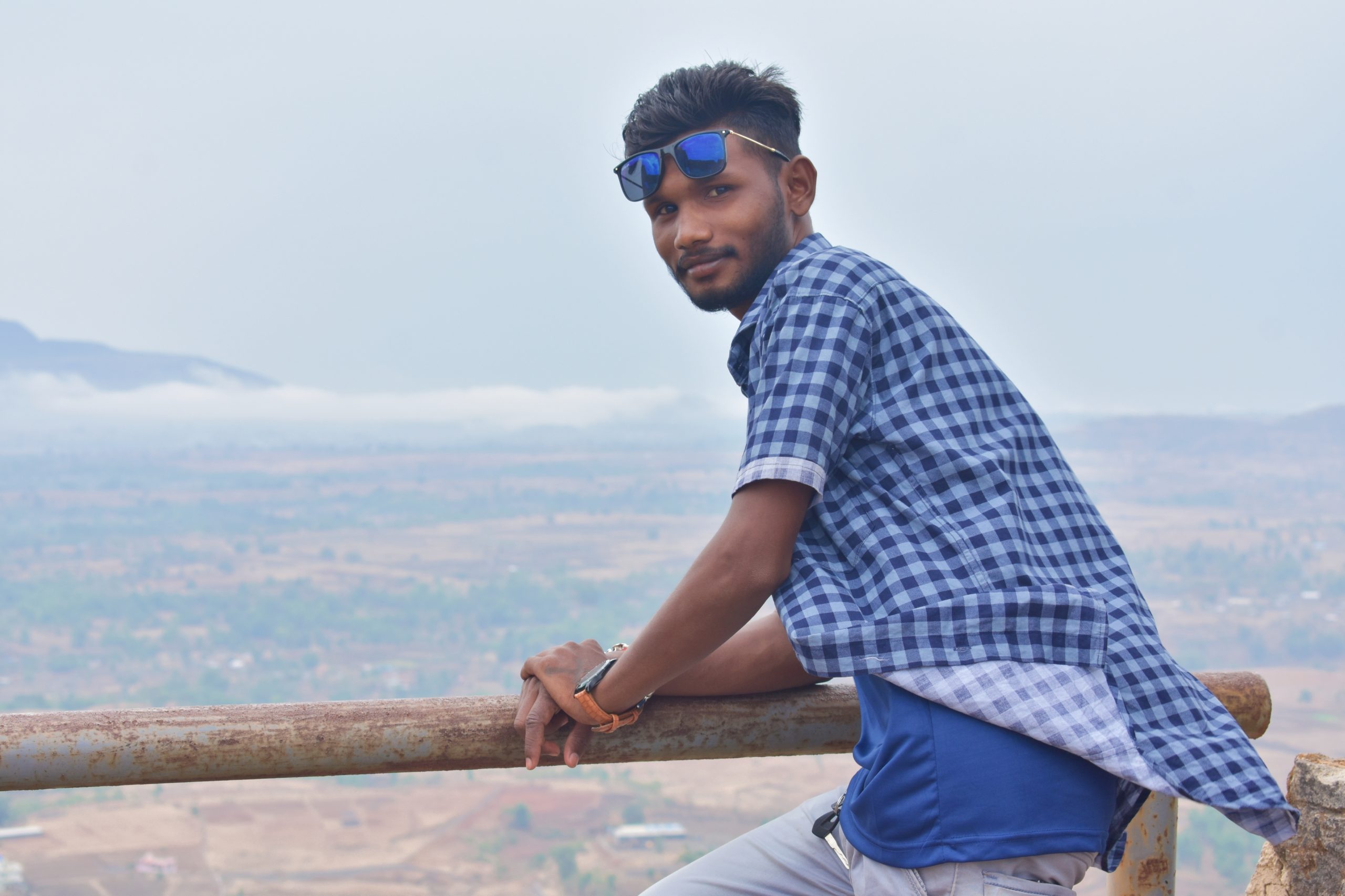 Model posing in the hills