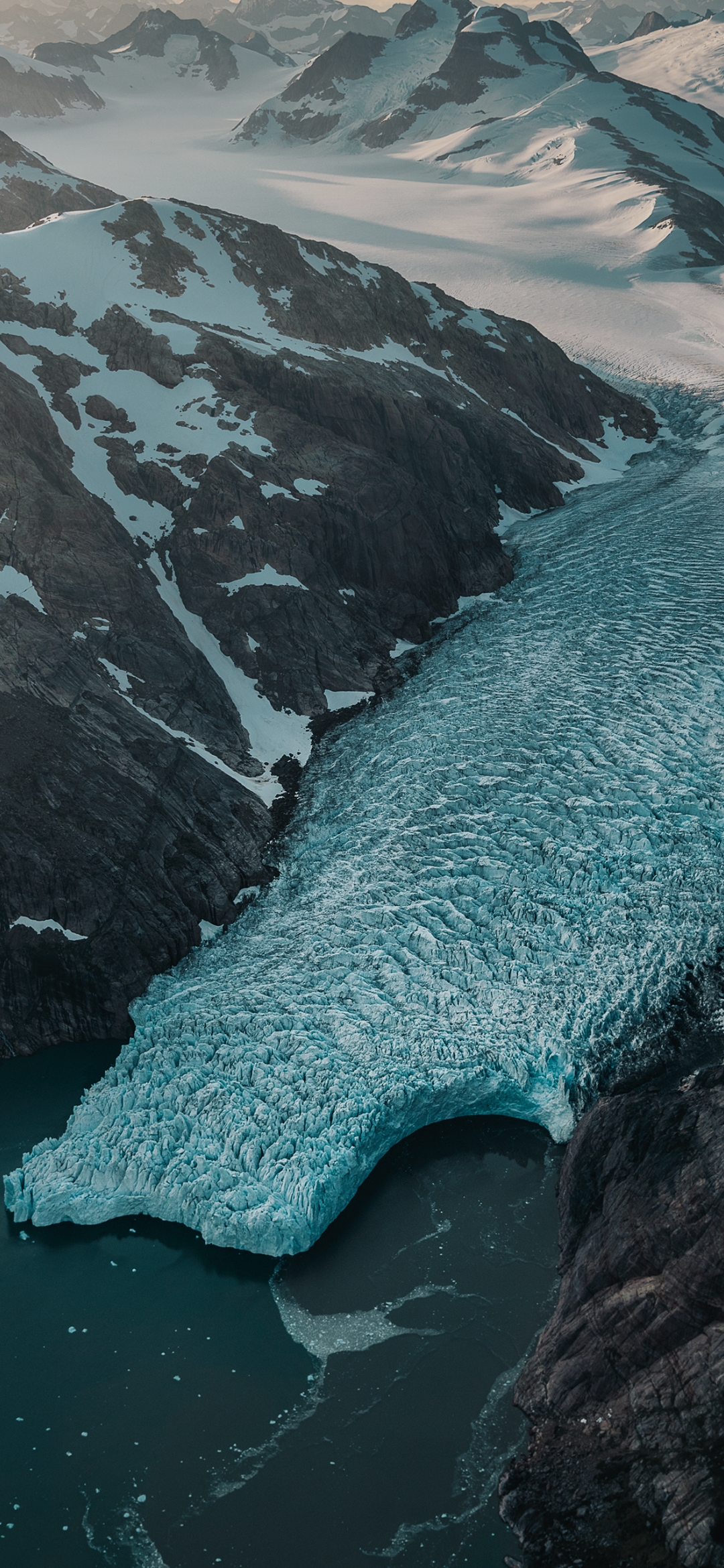 A Frozen Lake PixaHive