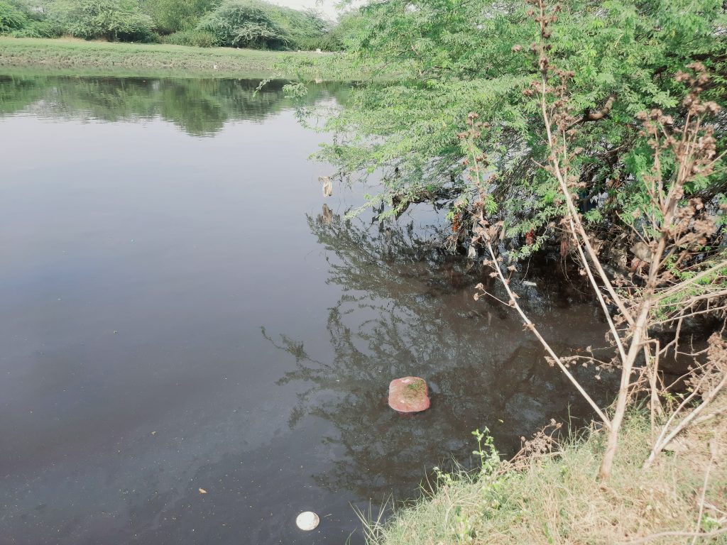 A dirty water lake PixaHive