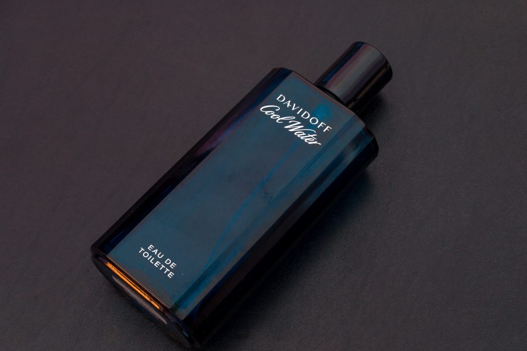 A perfume bottle - PixaHive