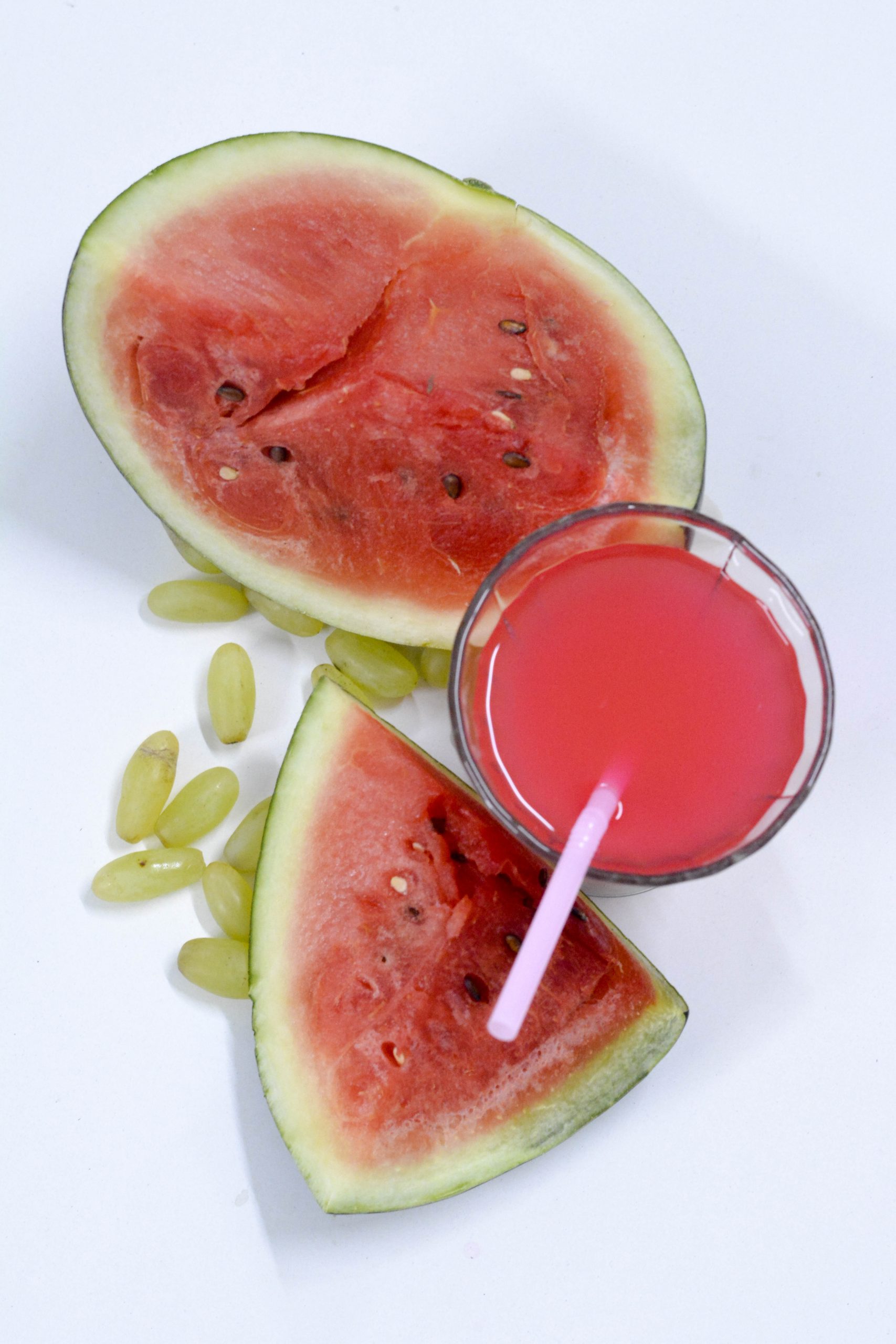 Portrait of a fruits and its juice