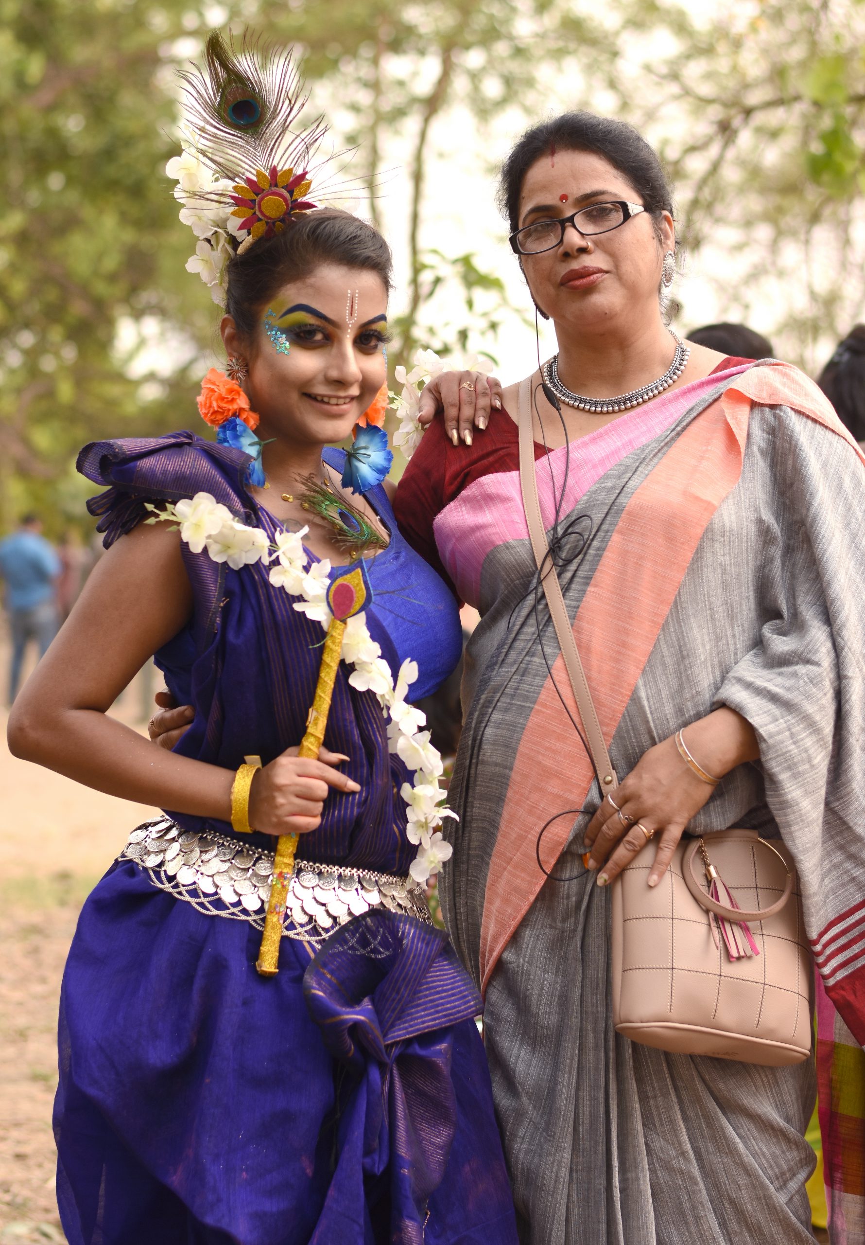 Girl posing with her mother