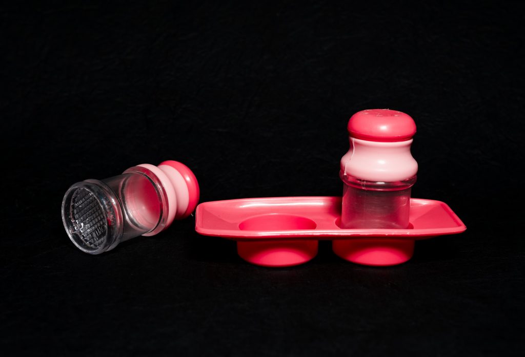 Salt shakers - PixaHive