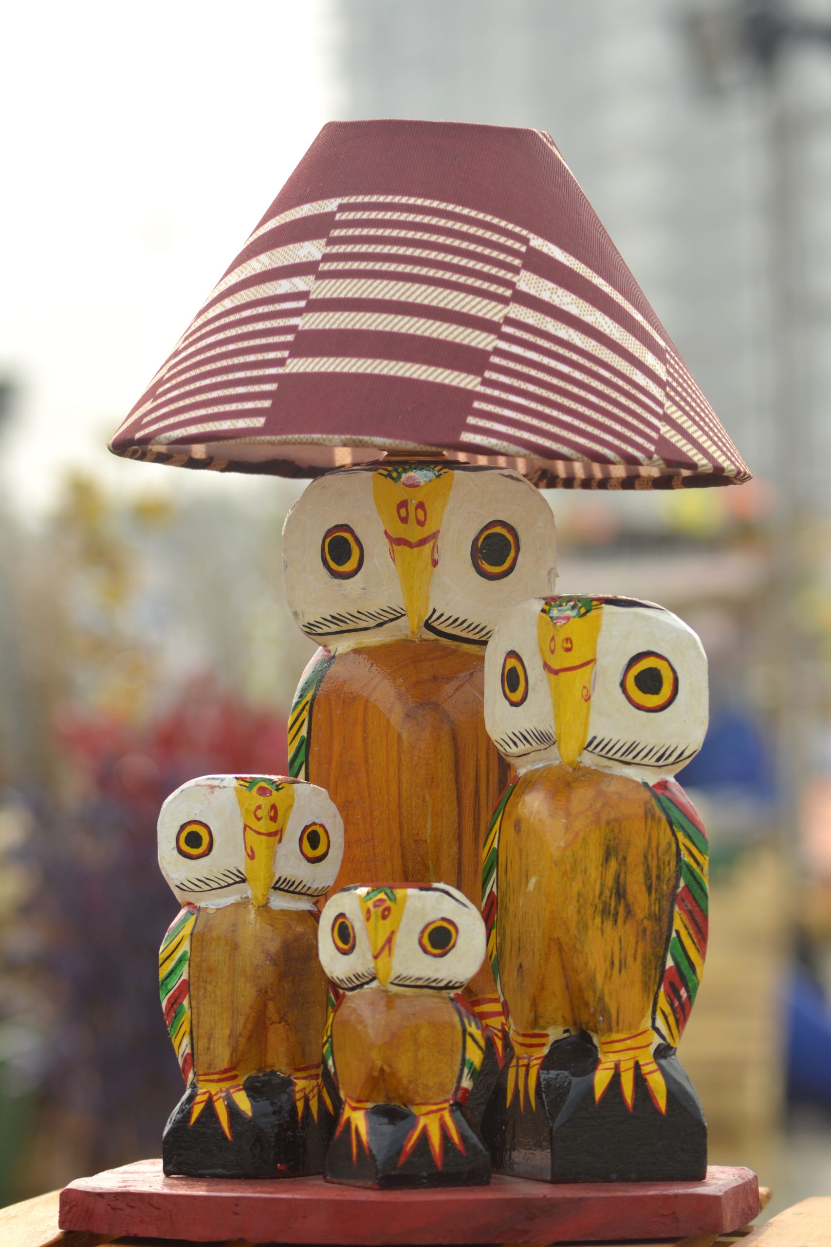 Table lamp with owl stand