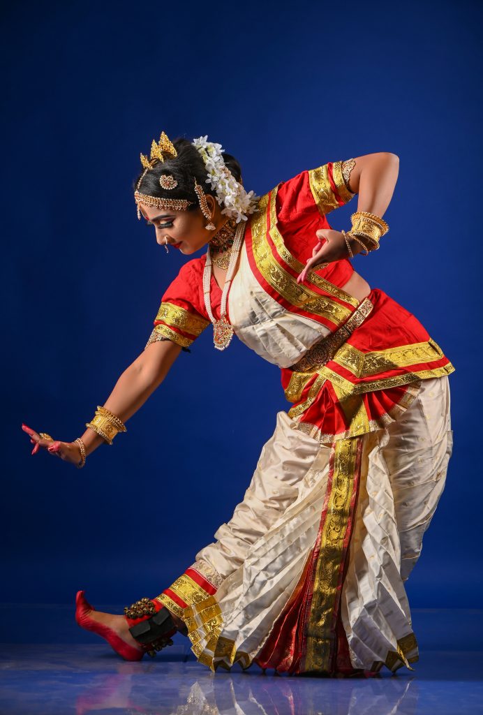 Bharat Natyam Dancer - Free Image by Sourav Mukherjee on PixaHive.com