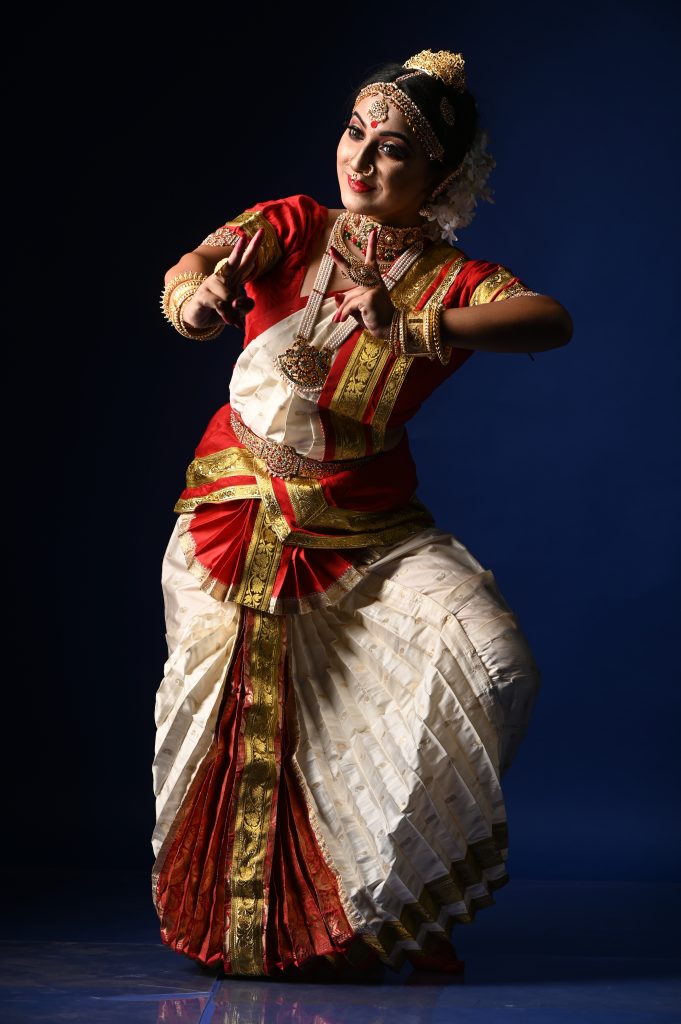 Bharat Natyam dance artist - PixaHive